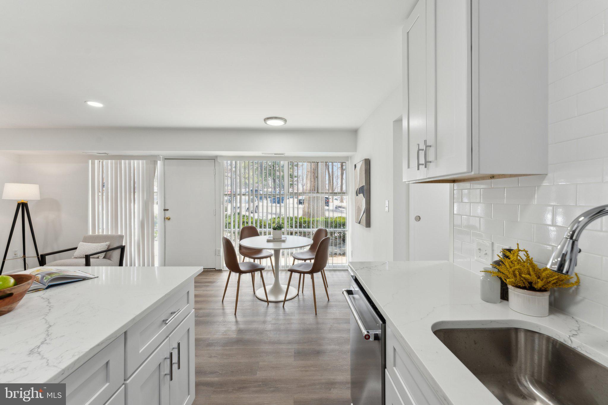 FAIRFAX HERITAGE - Residential