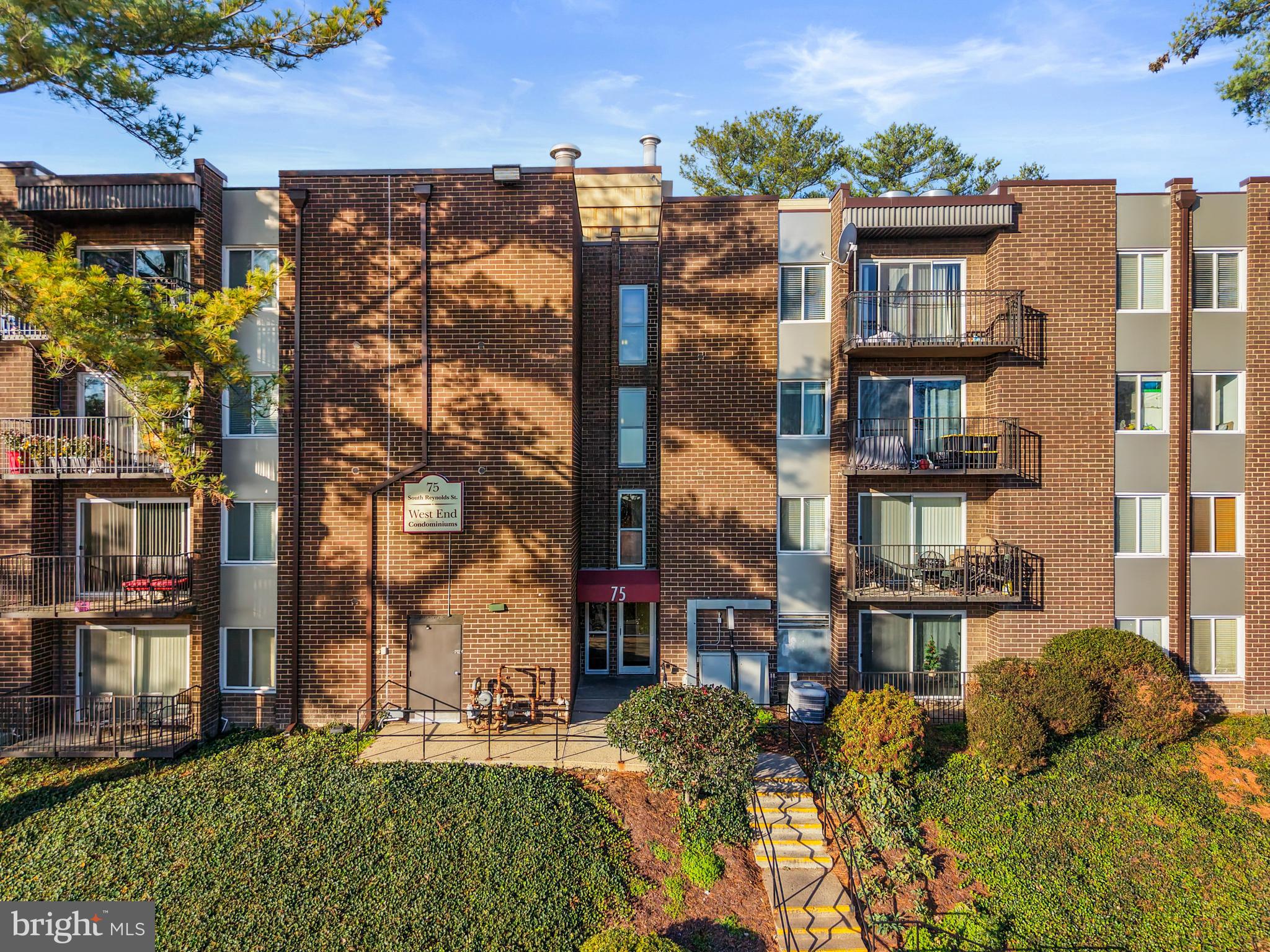 EOS TWENTY-ONE - Residential