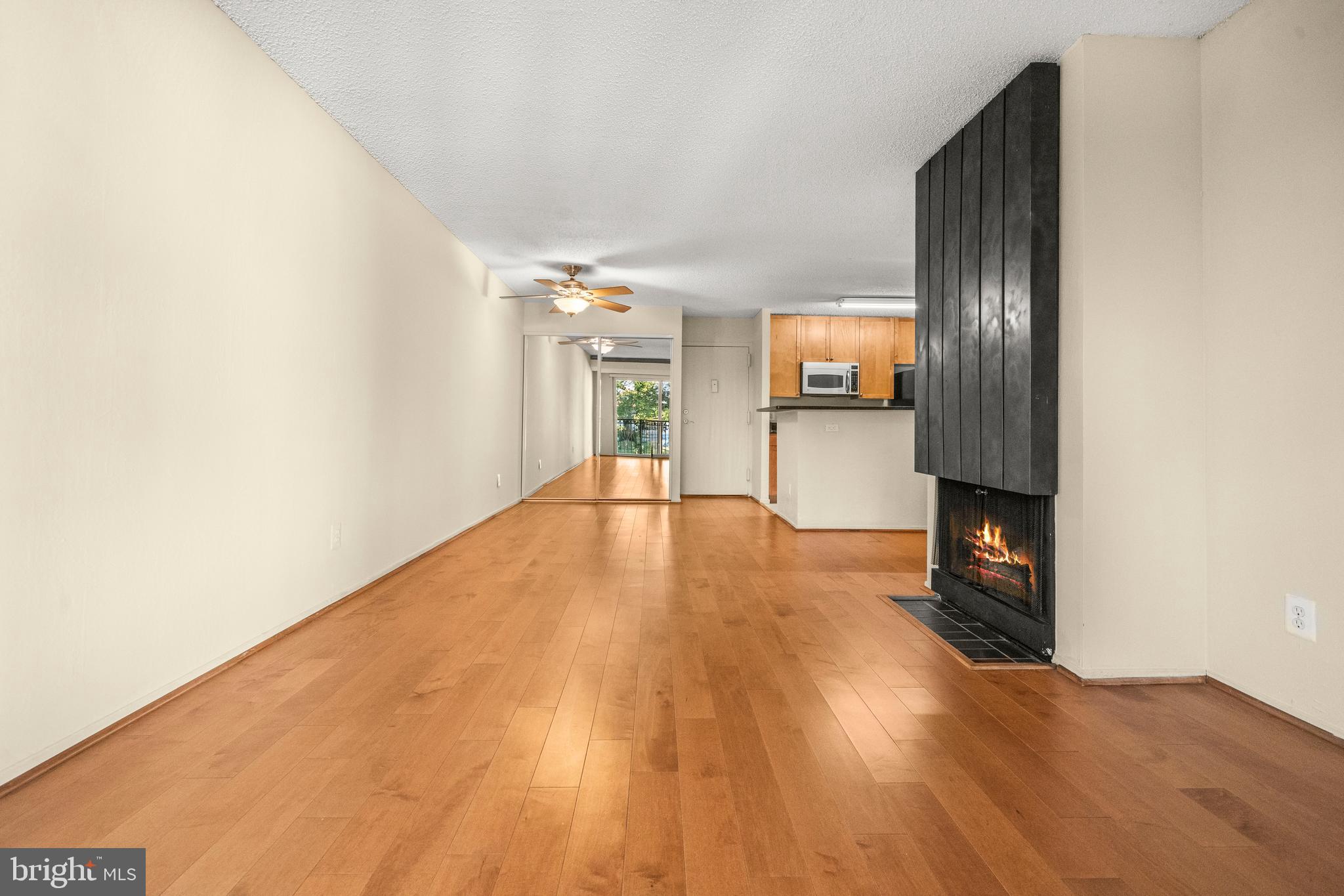 EOS TWENTY-ONE - Residential