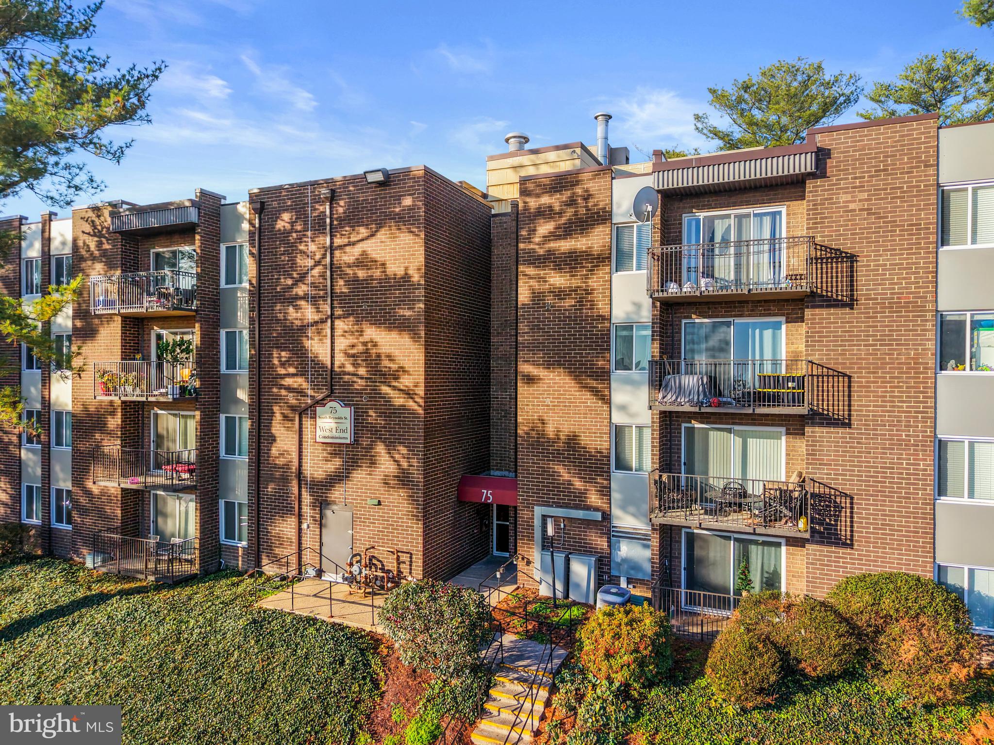 EOS TWENTY-ONE - Residential