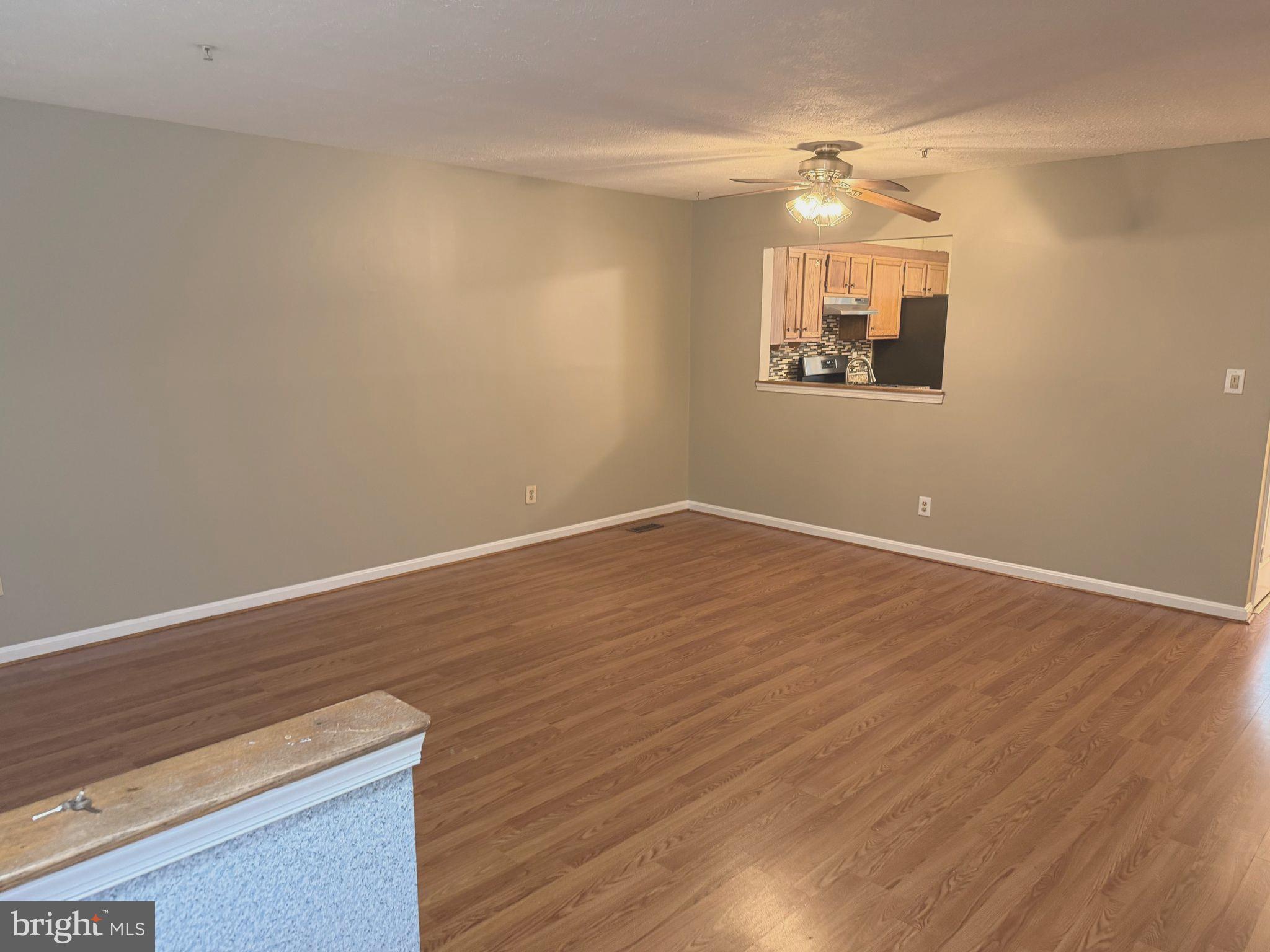 220 FERRING COURT