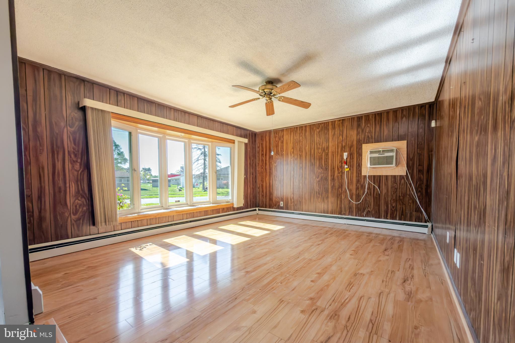 BROOKSIDE PARK - Residential