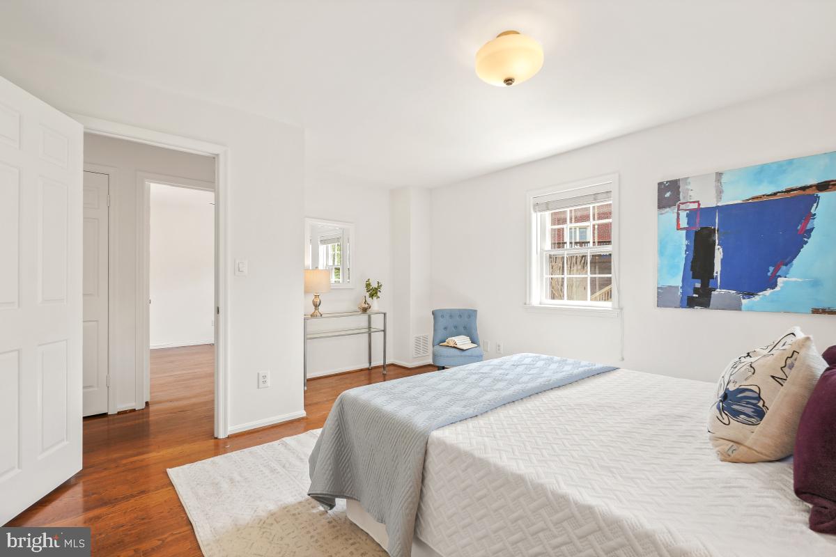 KENWOOD FOREST - Residential