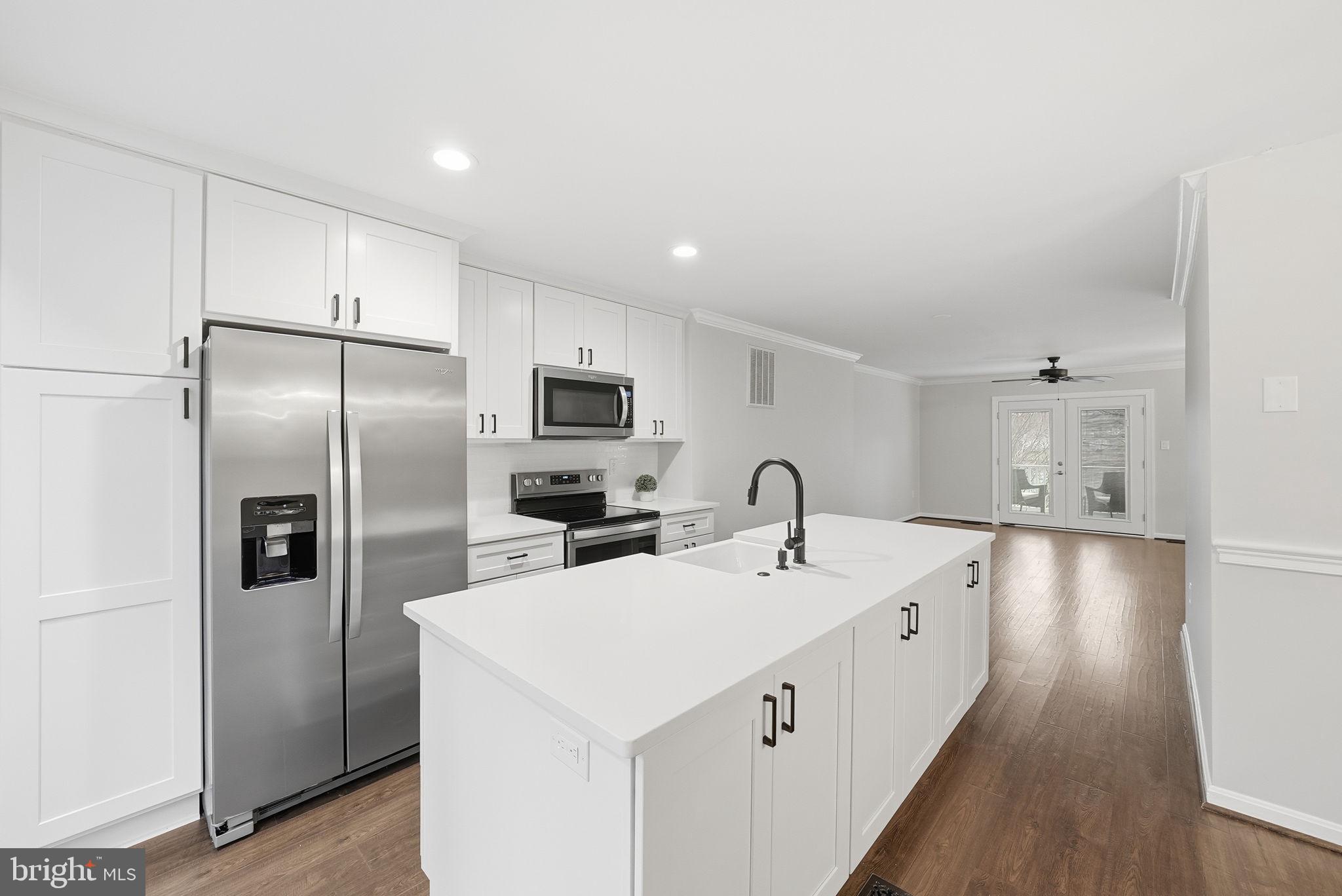 MONTCLAIR - Residential