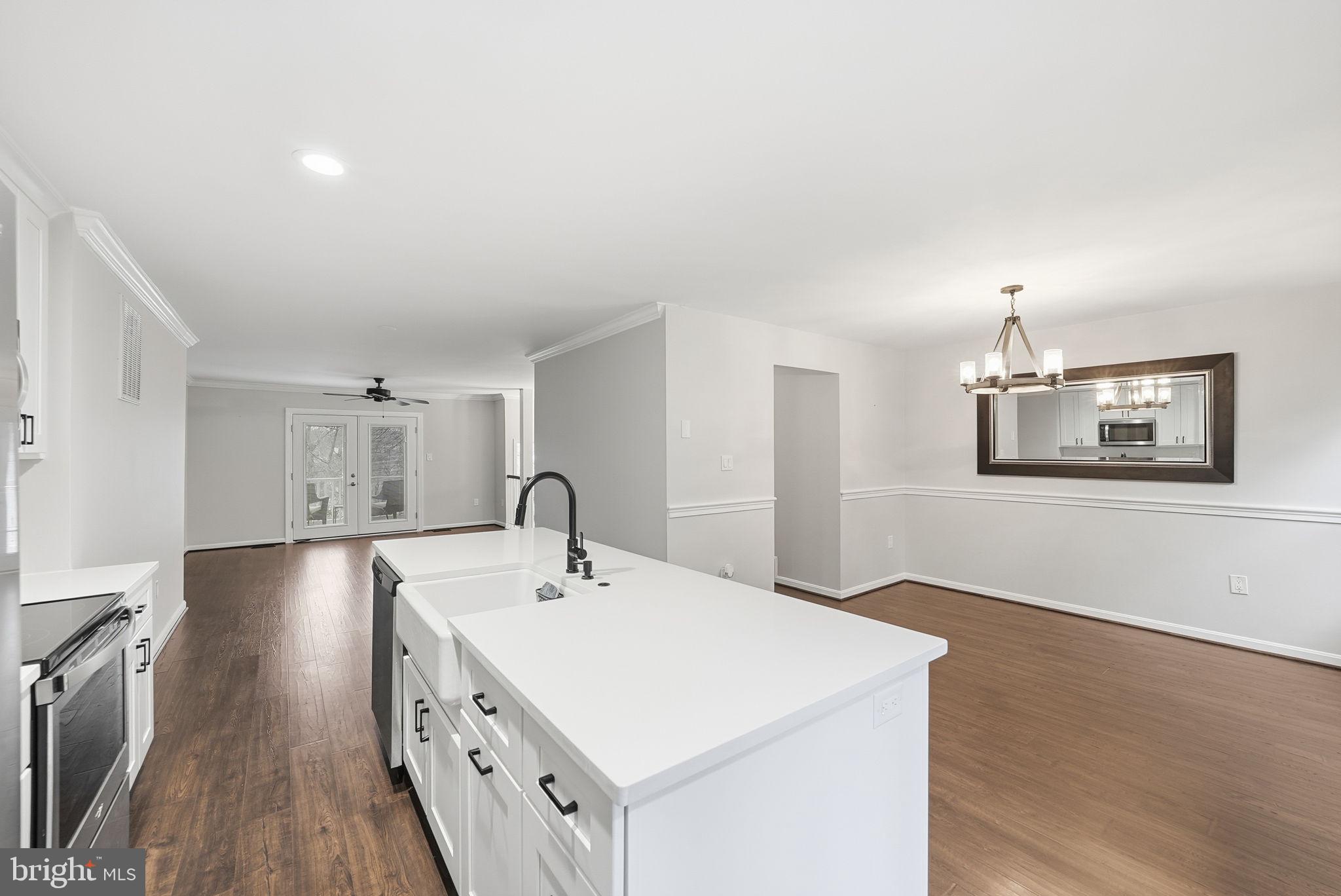 MONTCLAIR - Residential