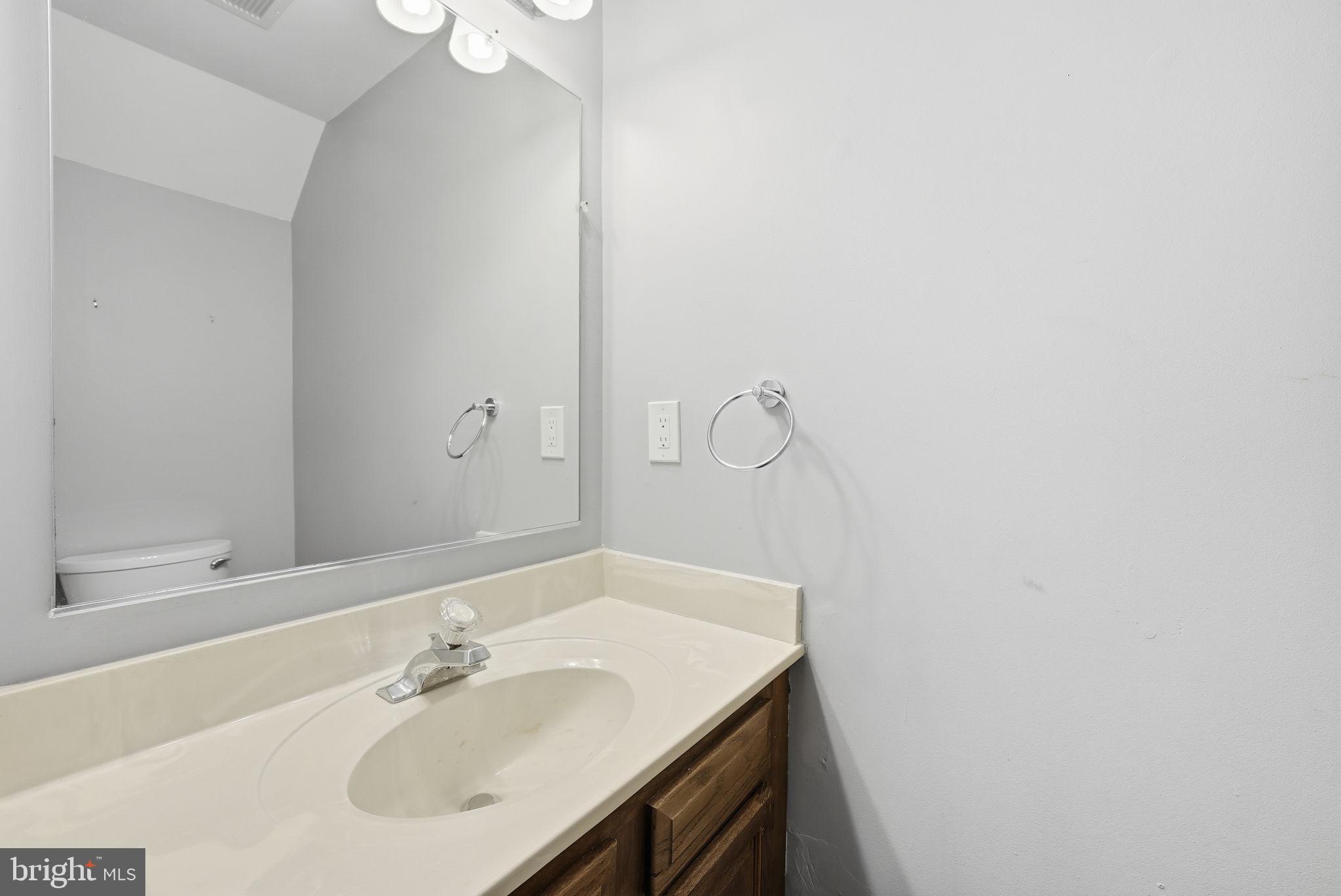 MONTCLAIR - Residential