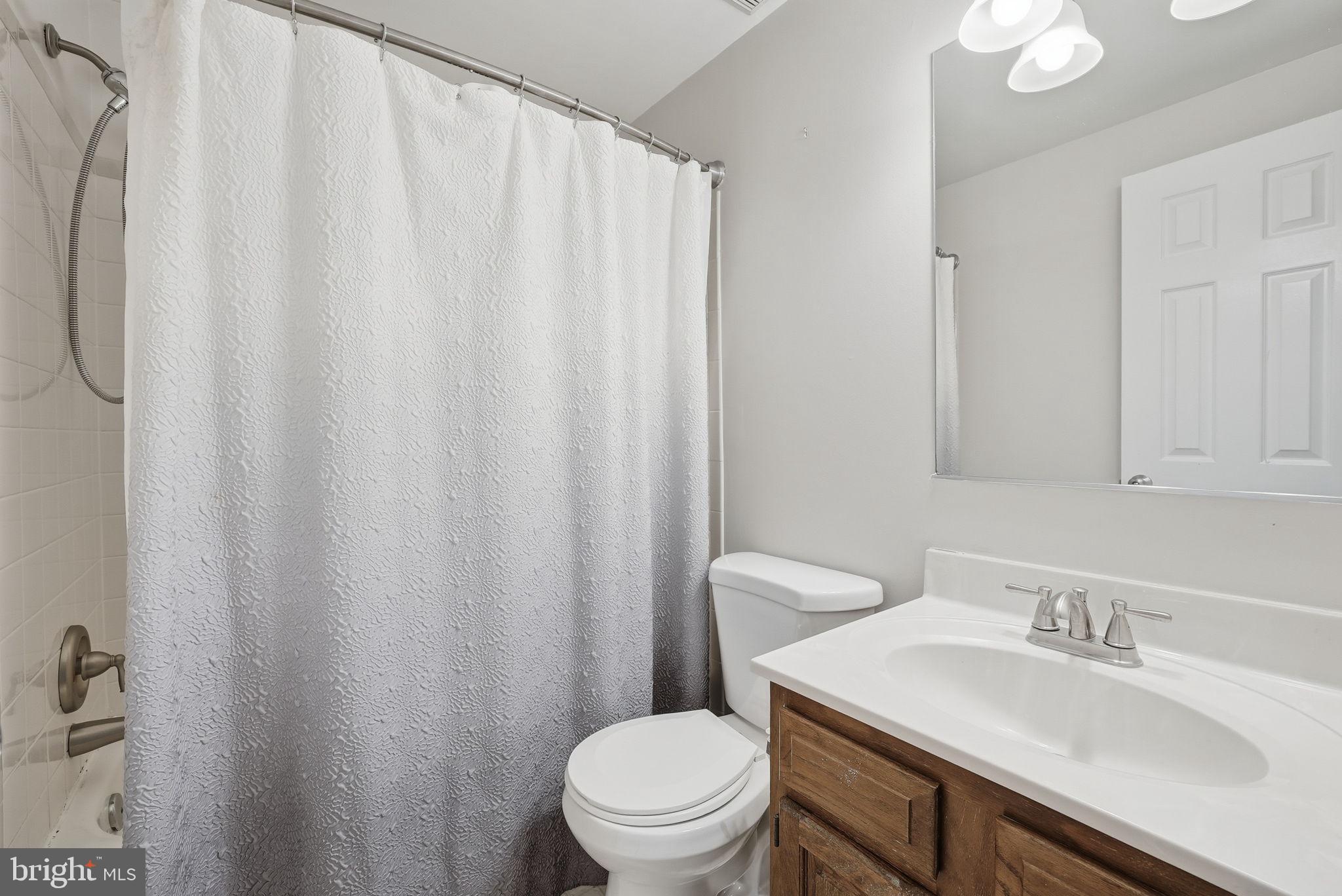 MONTCLAIR - Residential