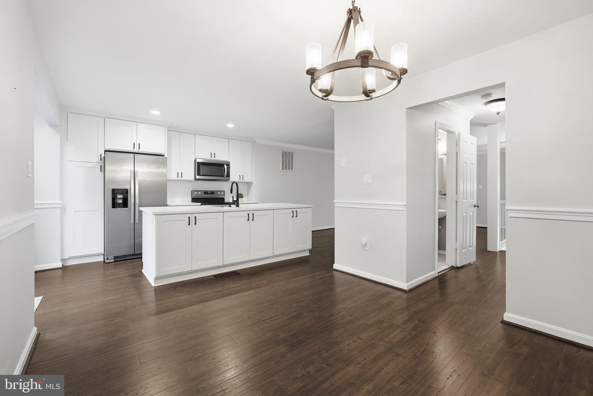 MONTCLAIR - Residential