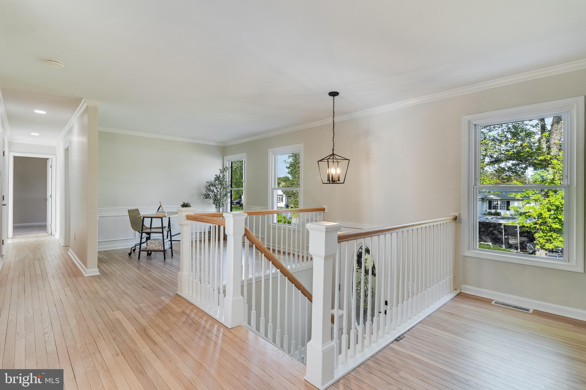 GOLDEN BEACH - Residential