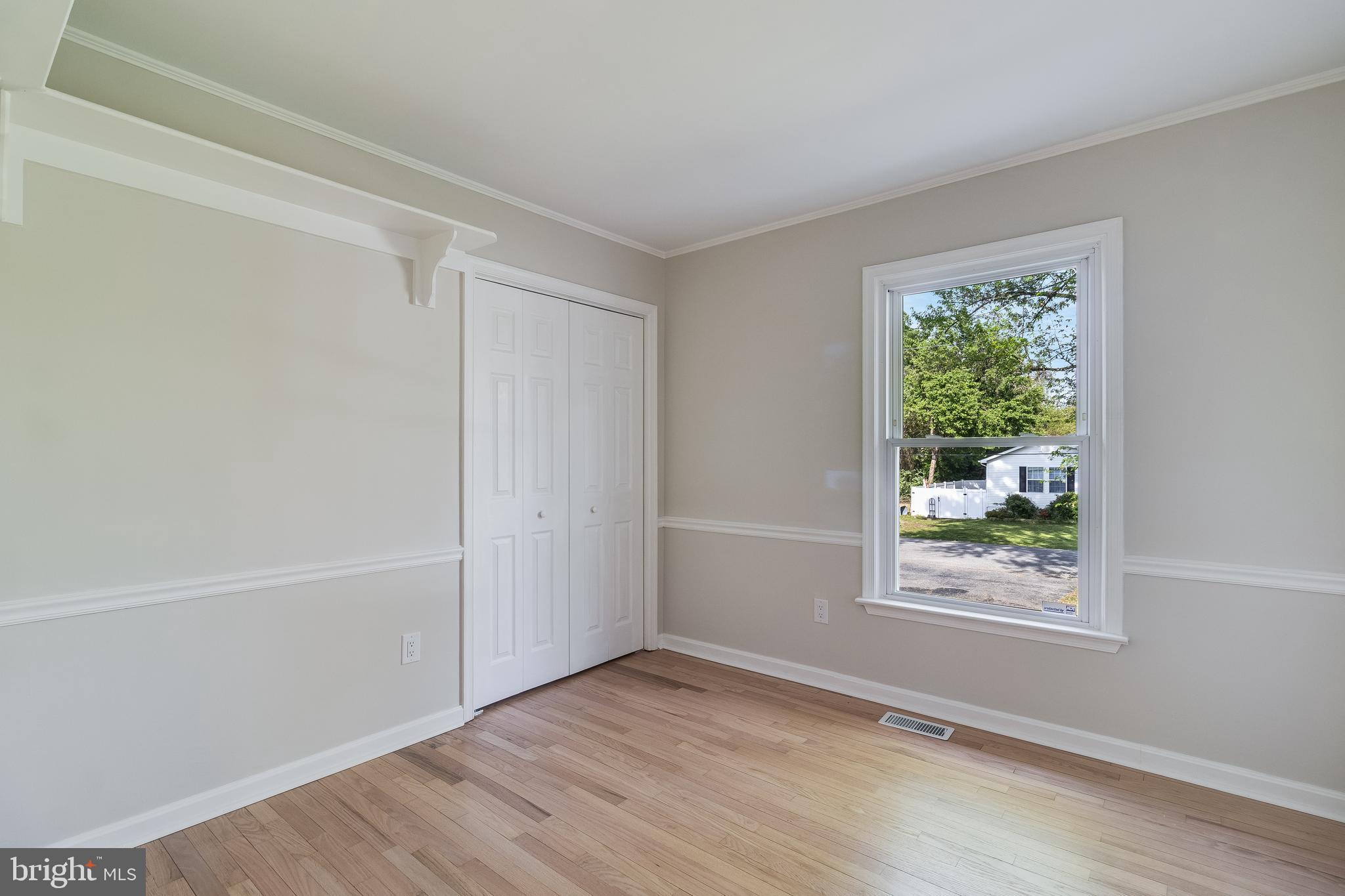 GOLDEN BEACH - Residential