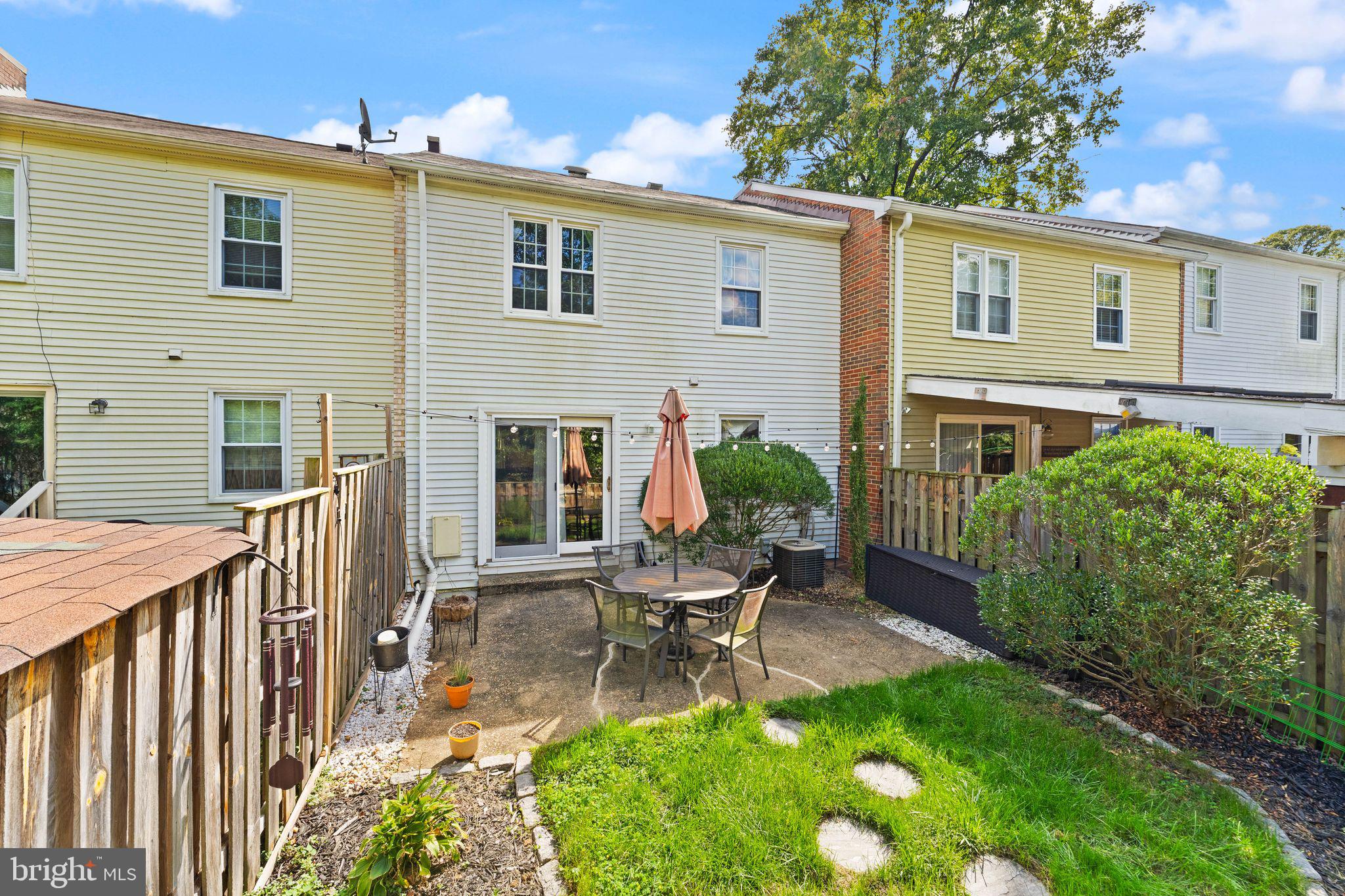 NEWINGTON STATION - Residential