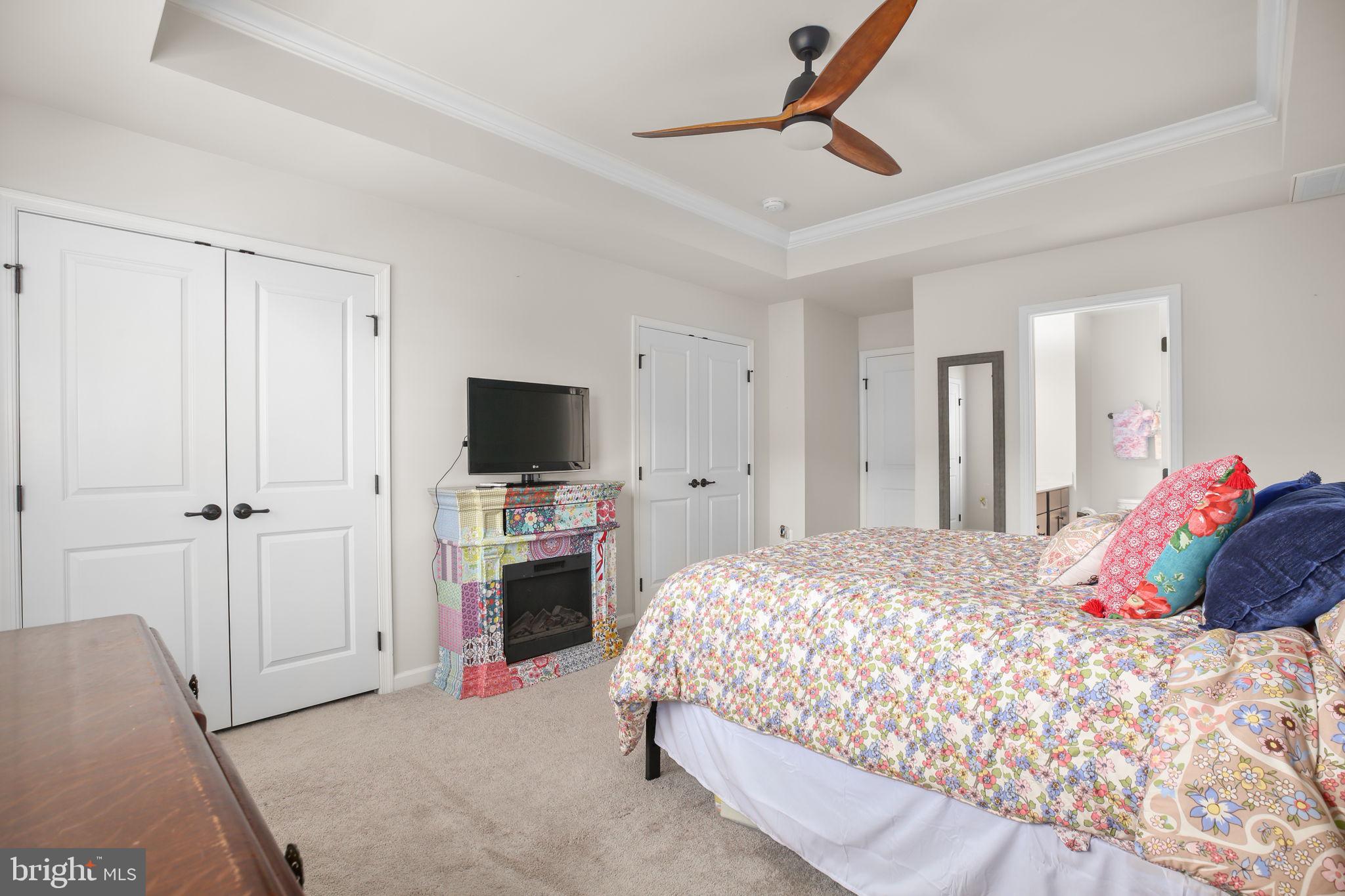 FREDERICKSBURG - Residential