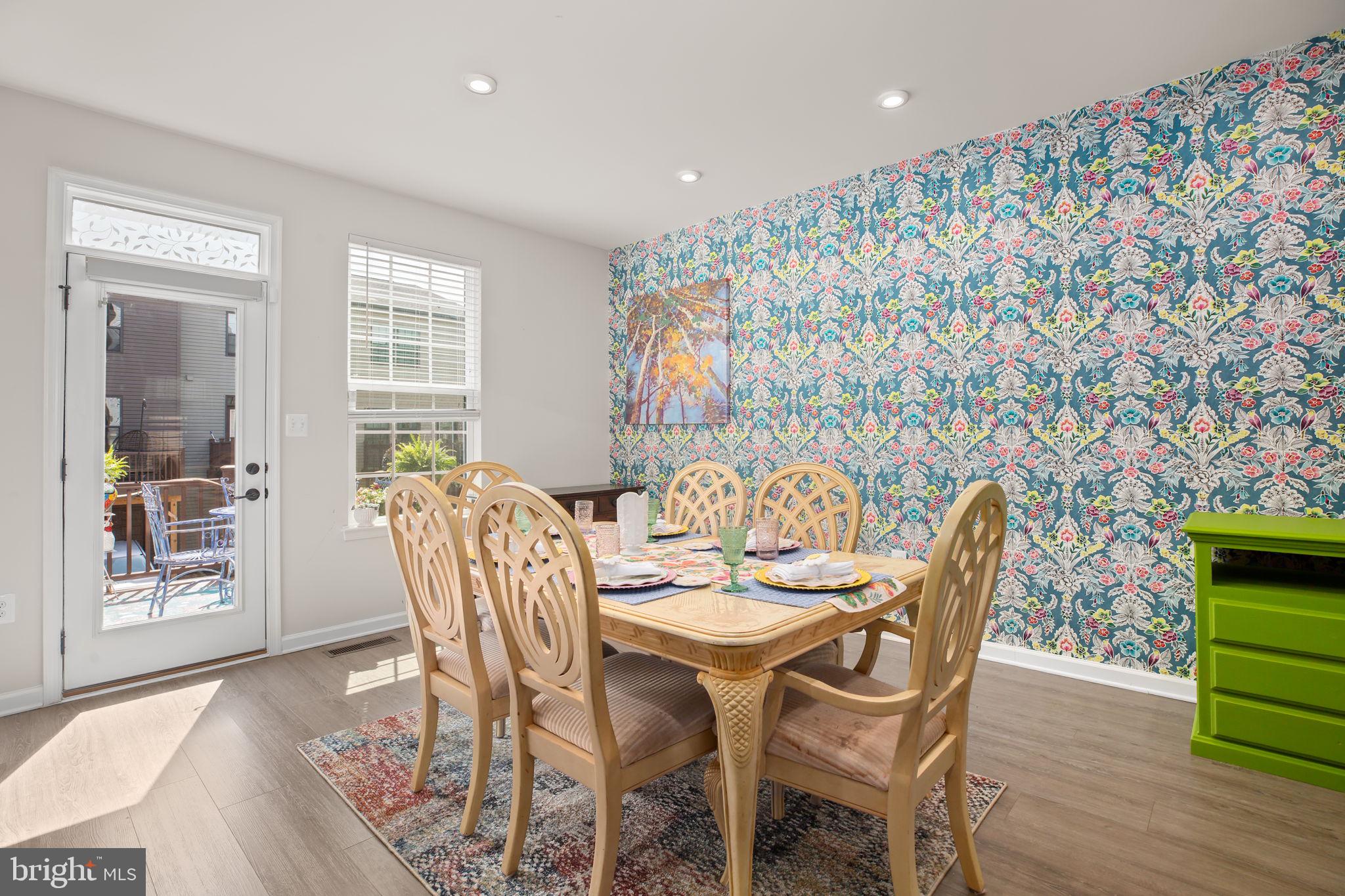 FREDERICKSBURG - Residential