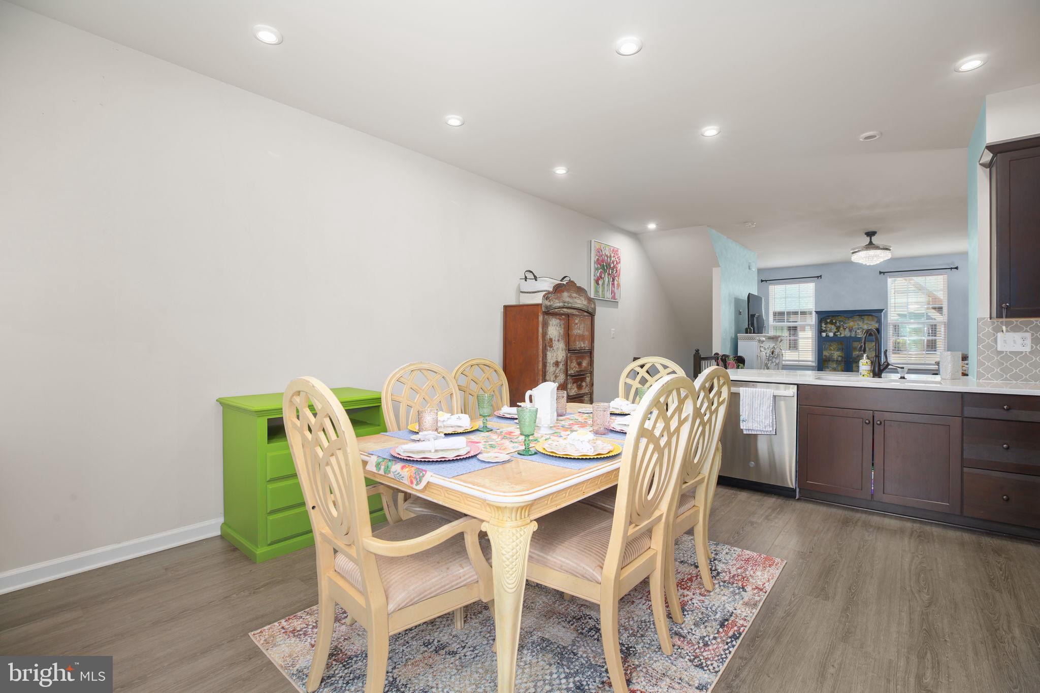 FREDERICKSBURG - Residential