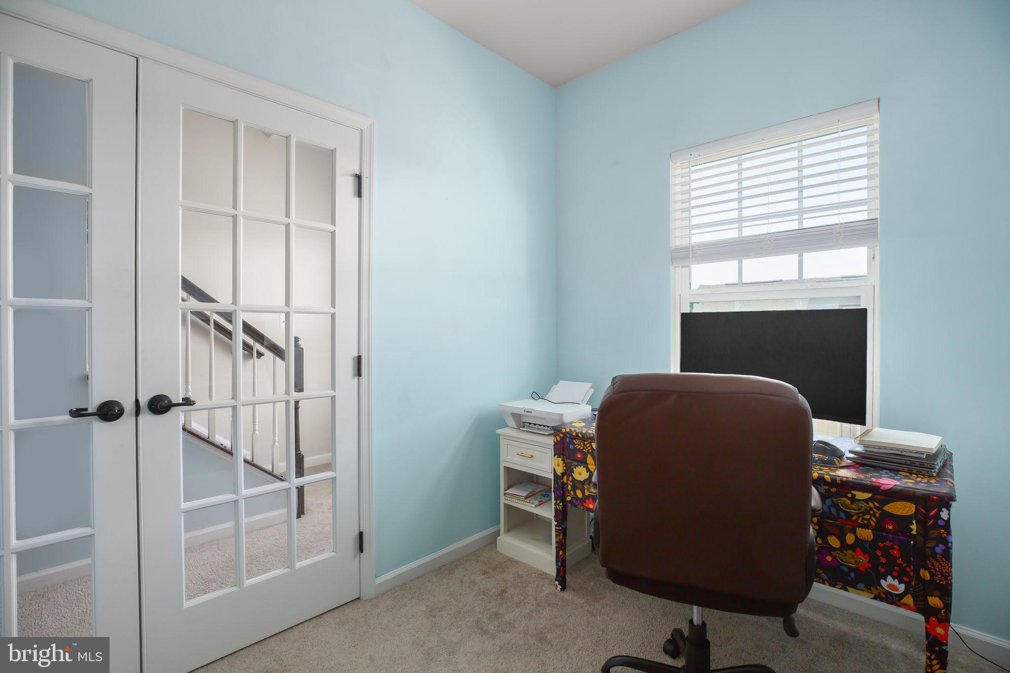 FREDERICKSBURG - Residential