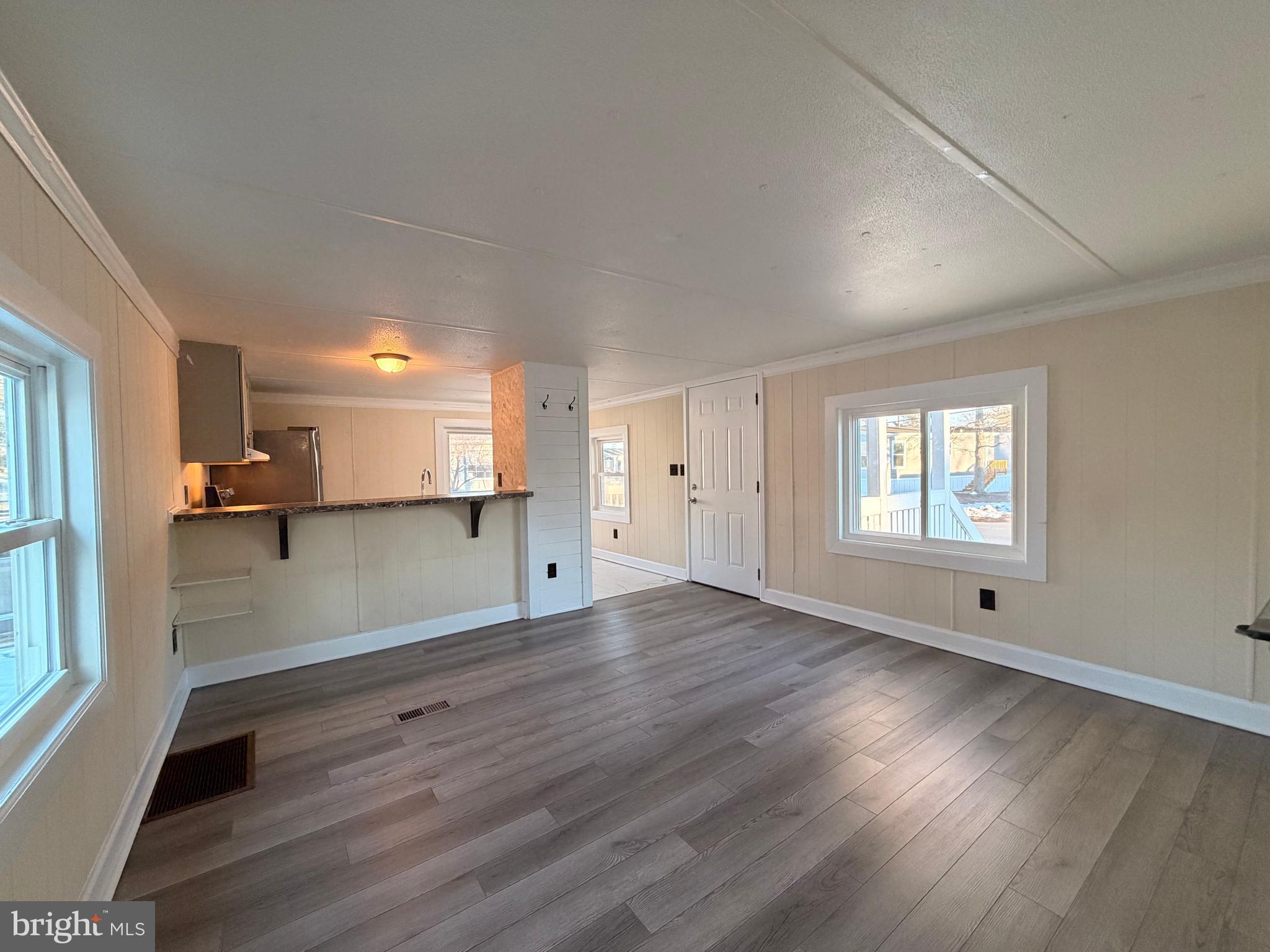 BAY CITY - Residential