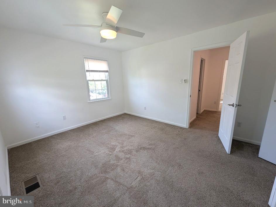 THE MEADOWS - Residential Lease