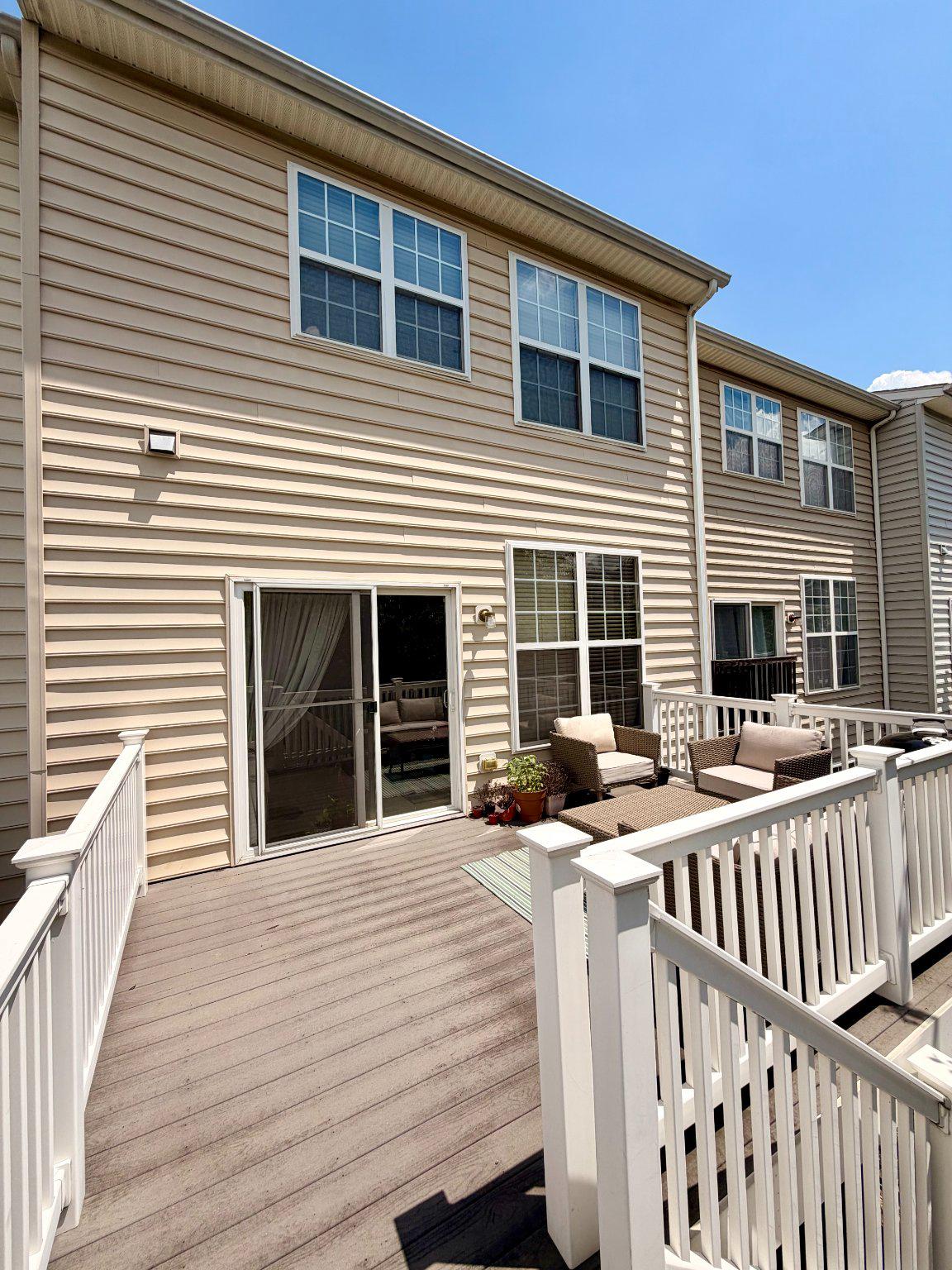 104 GREEN FERN CIRCLE