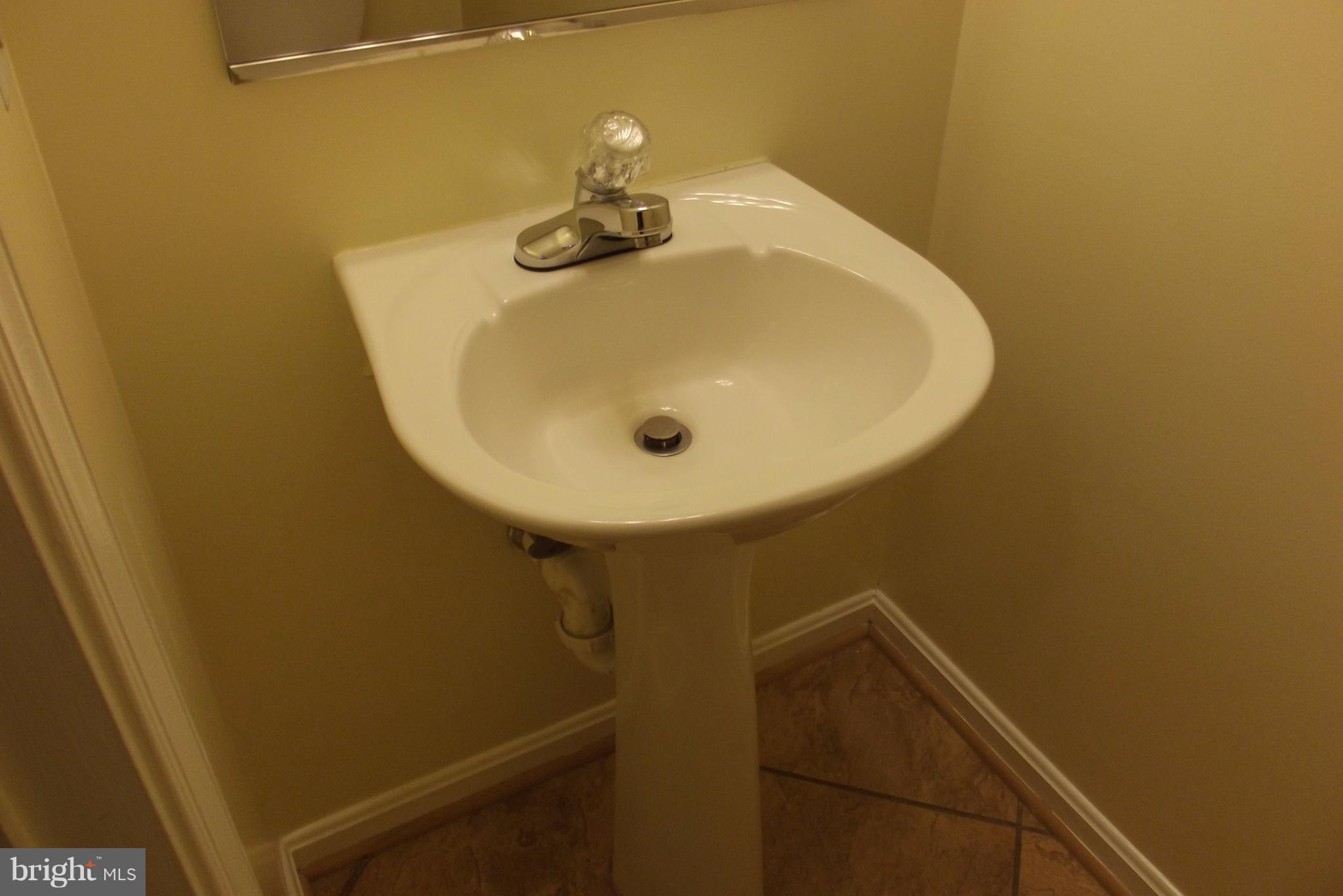 PARK RIDGE - Residential Lease