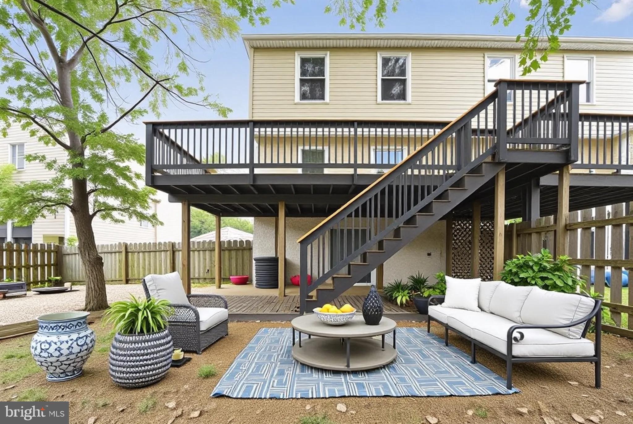 LEXINGTON RUN - Residential