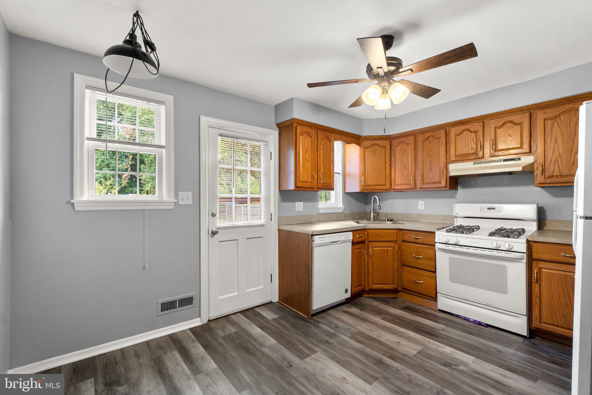 RIDGELEIGH - Residential