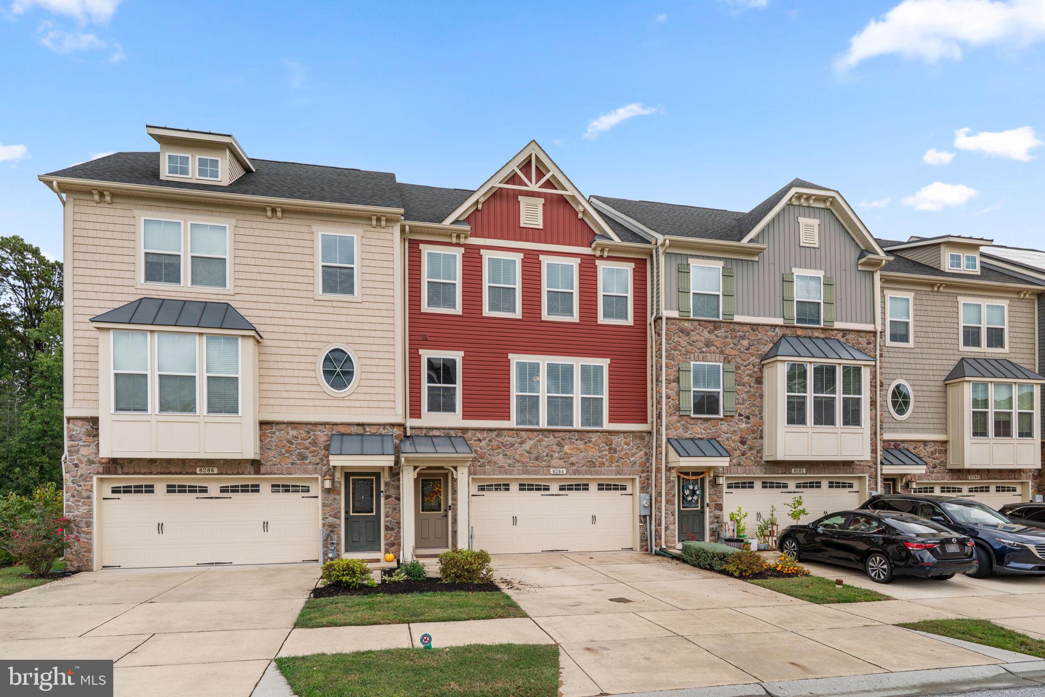 8284 HICKORY HOLLOW DRIVE