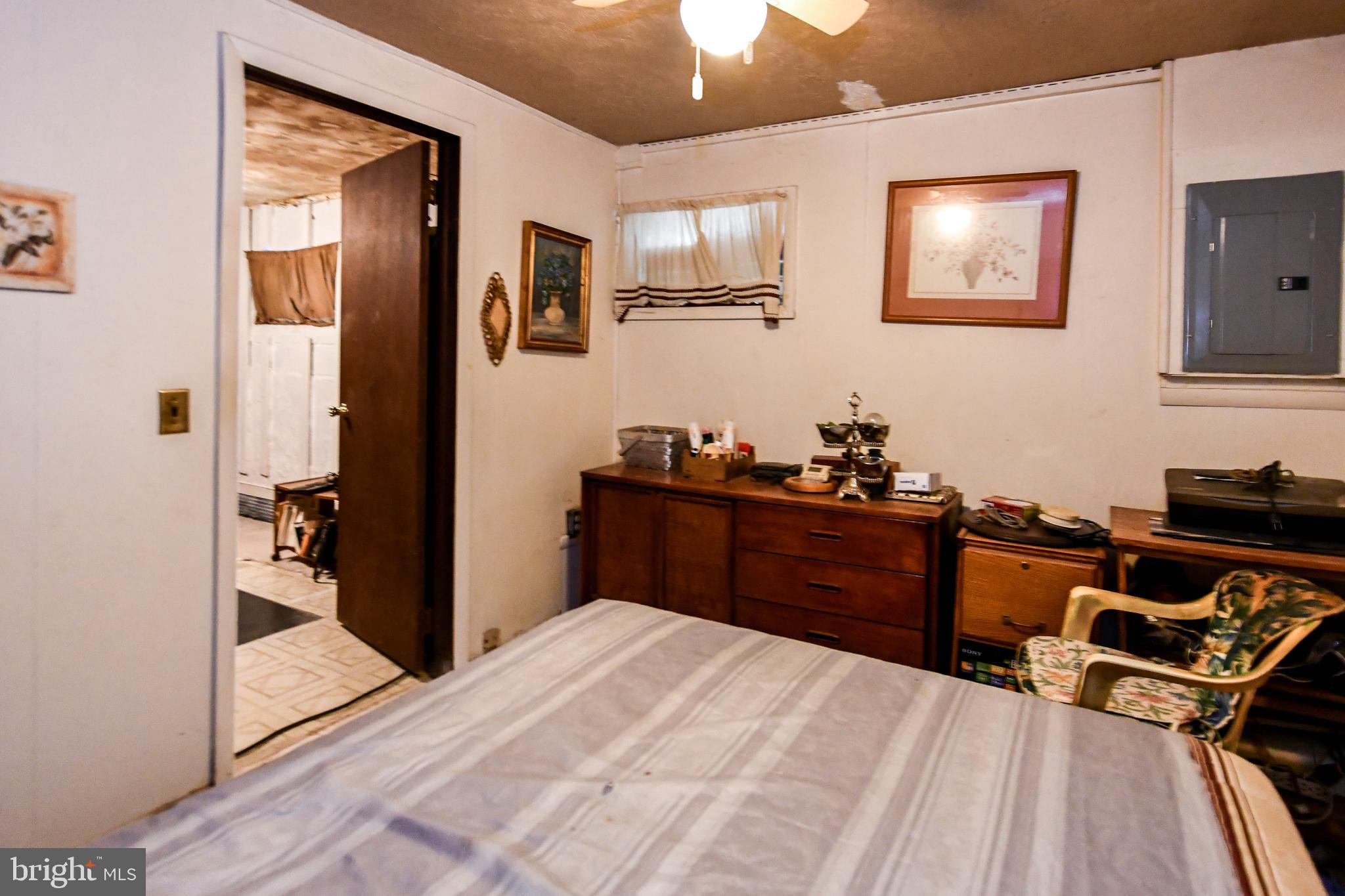 CHAPEL OAKS - Residential