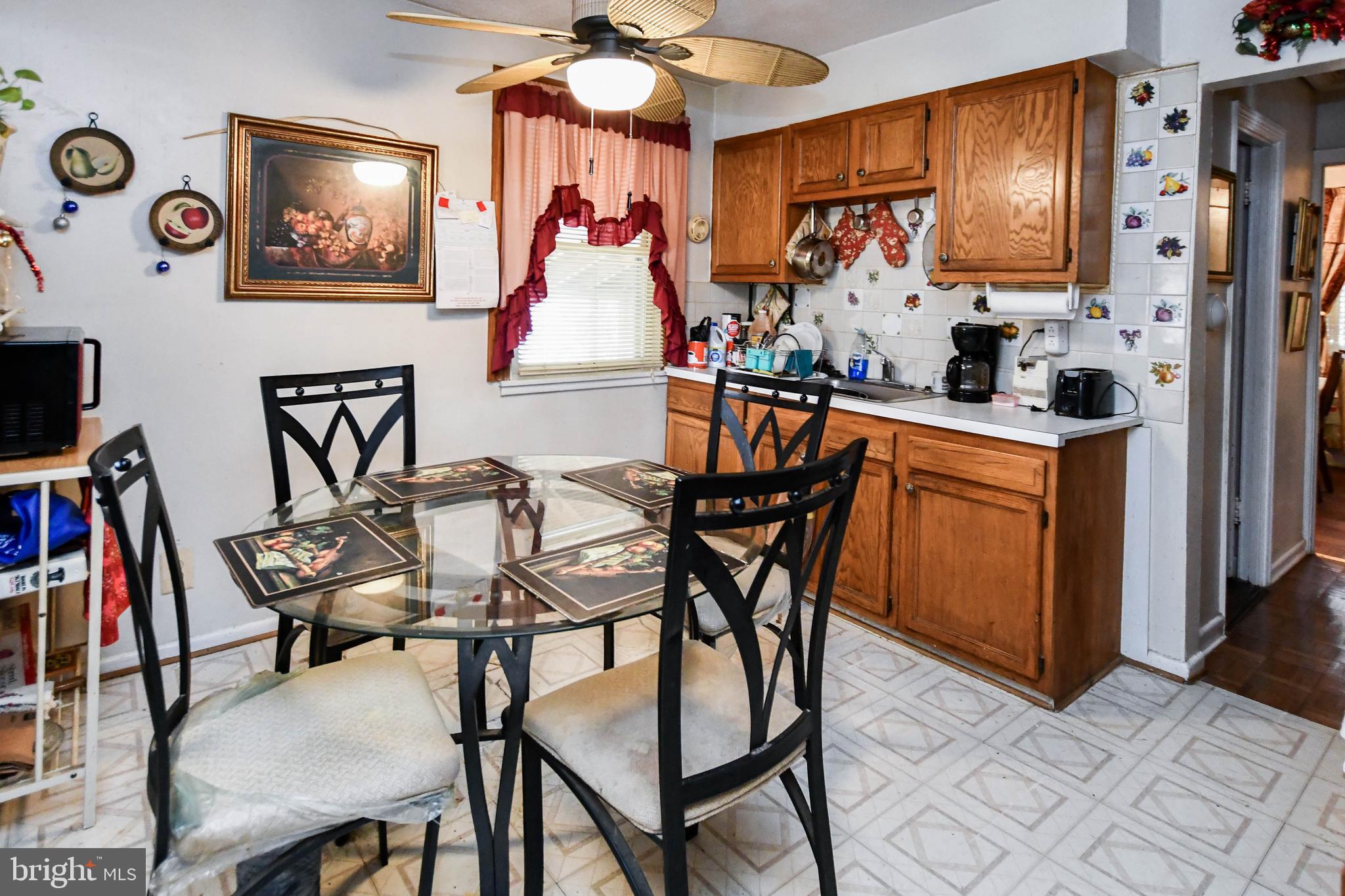 CHAPEL OAKS - Residential