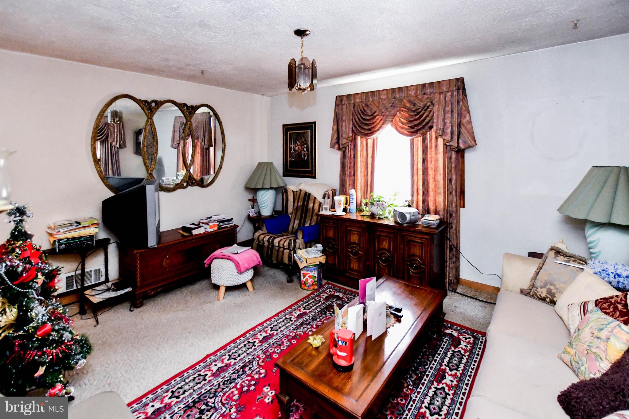 CHAPEL OAKS - Residential