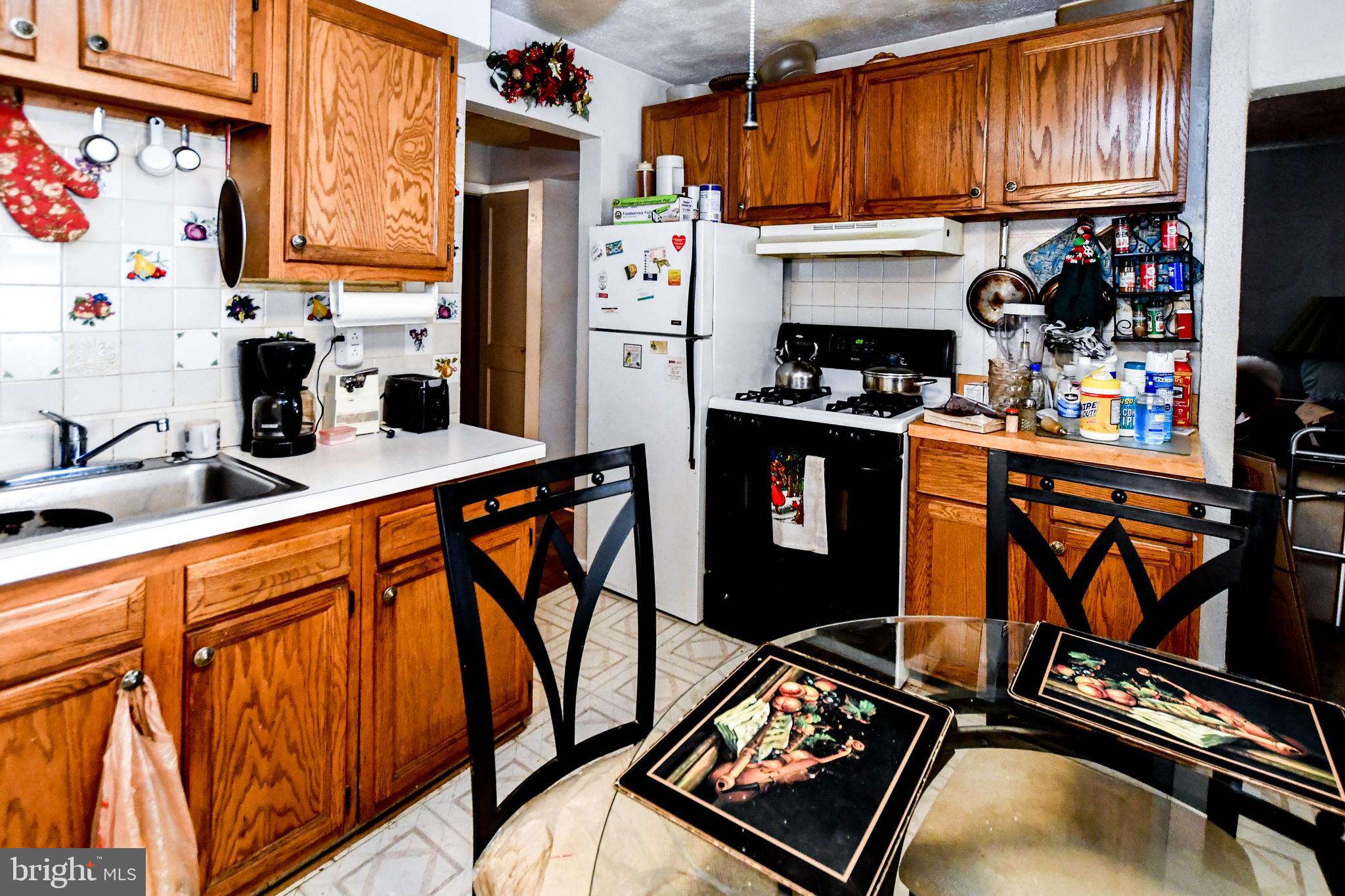 CHAPEL OAKS - Residential