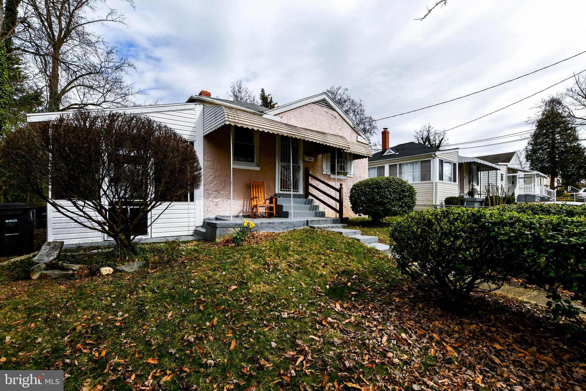 CHAPEL OAKS - Residential