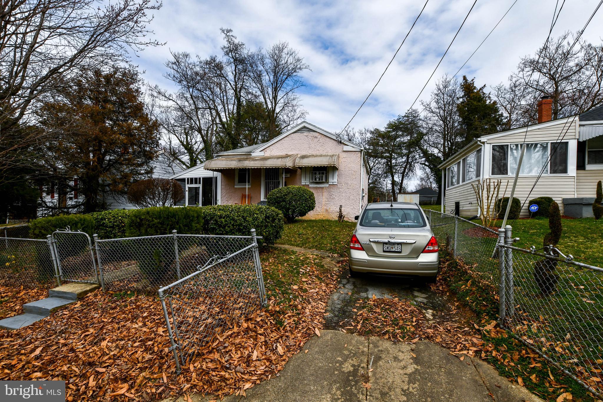CHAPEL OAKS - Residential