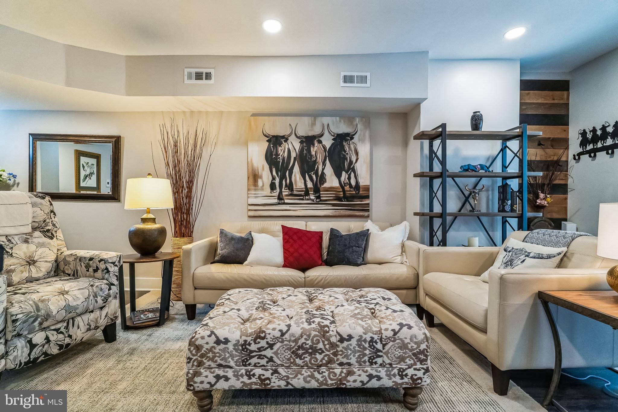 WEST PASSYUNK - Residential