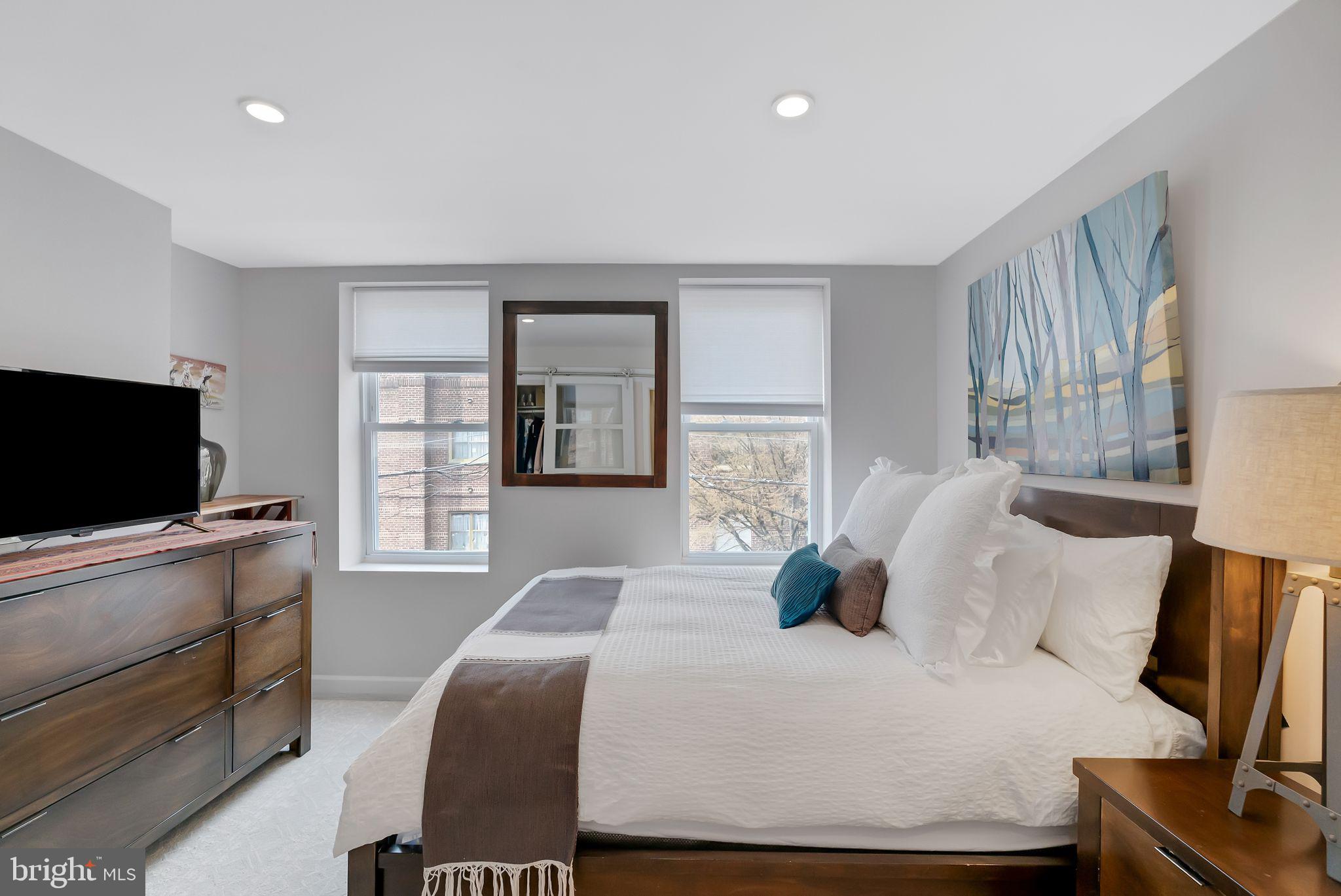 WEST PASSYUNK - Residential