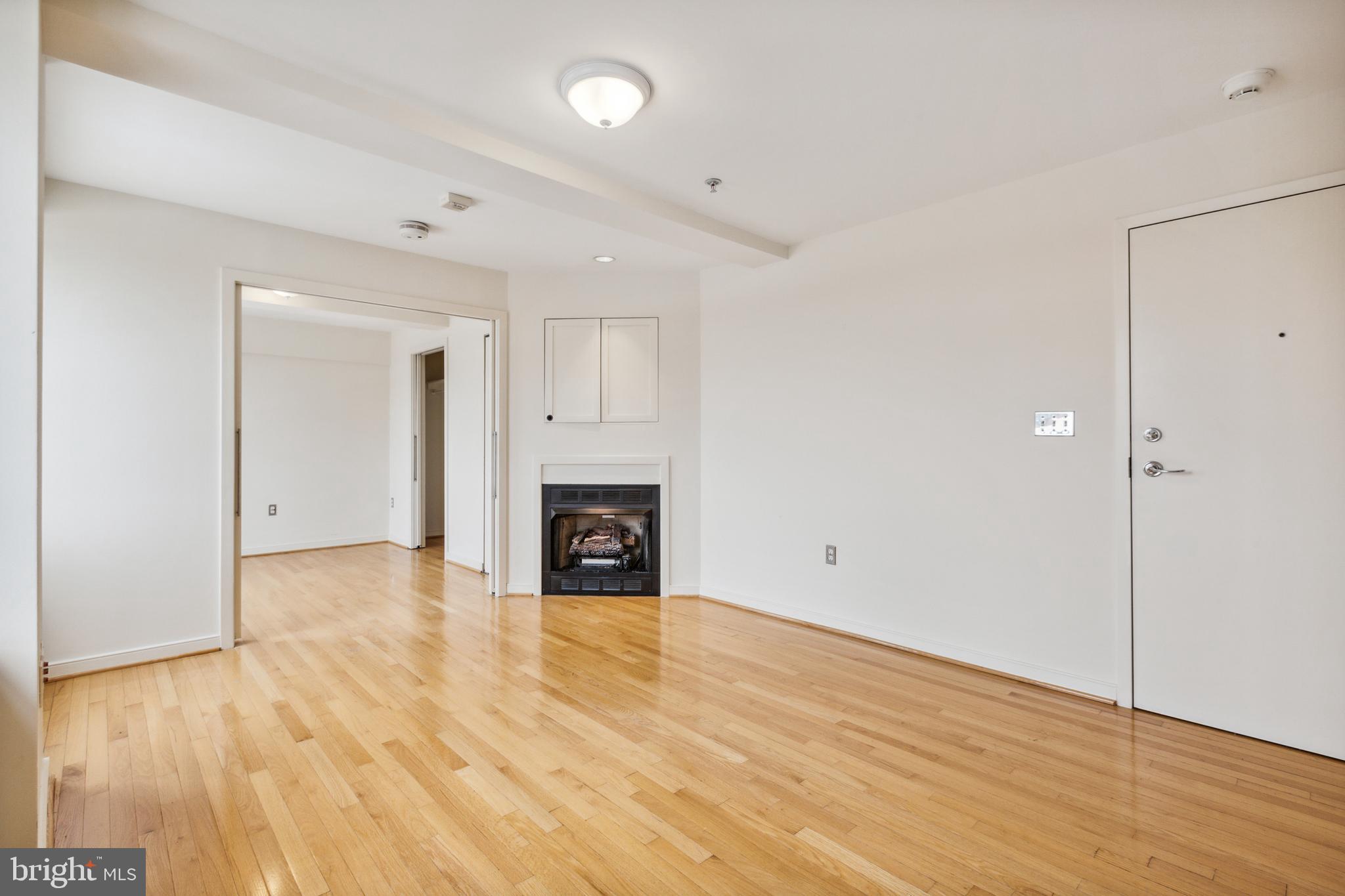 OLD TOWN ALEXANDRIA - Residential Lease