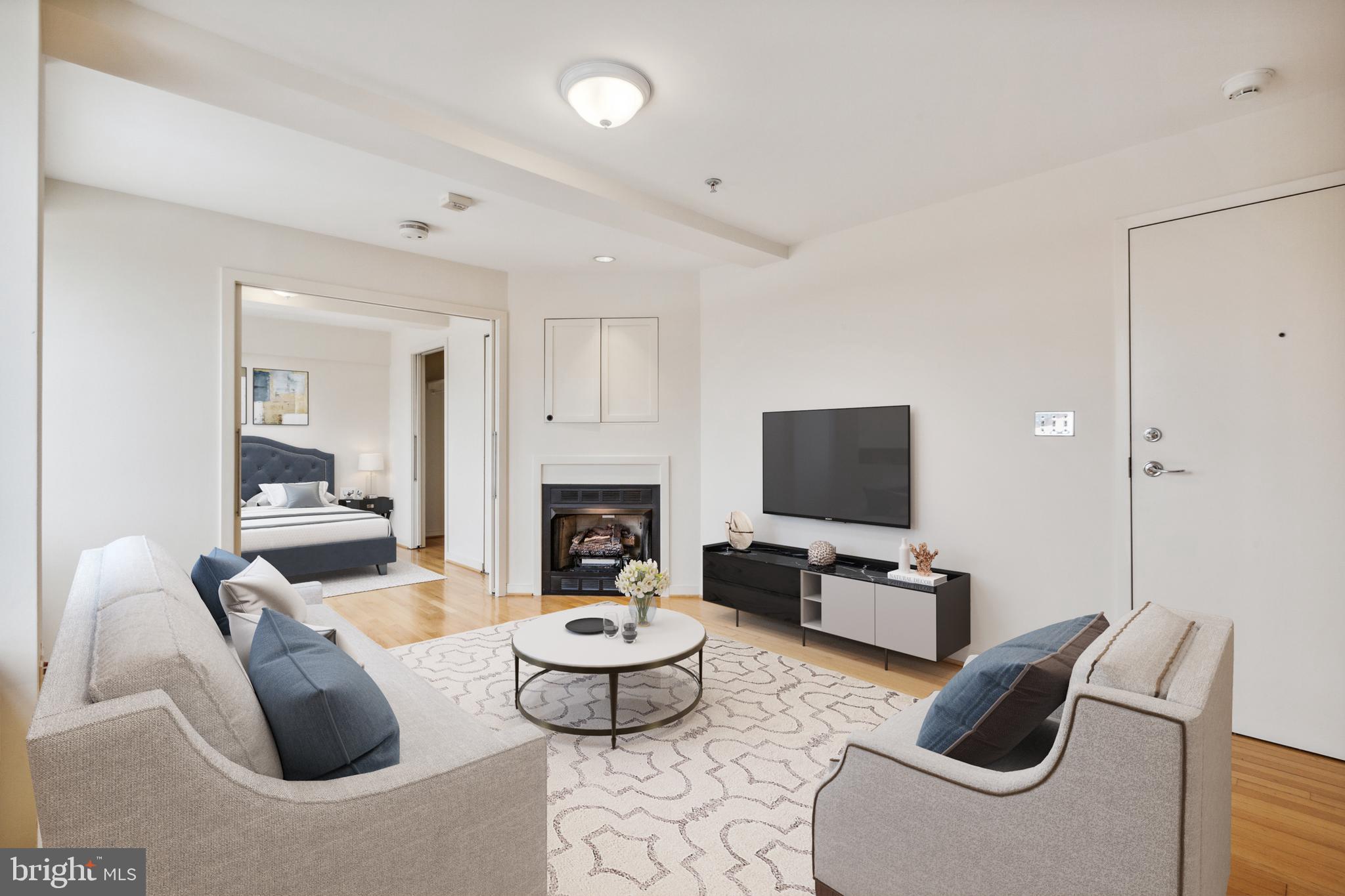 OLD TOWN ALEXANDRIA - Residential Lease