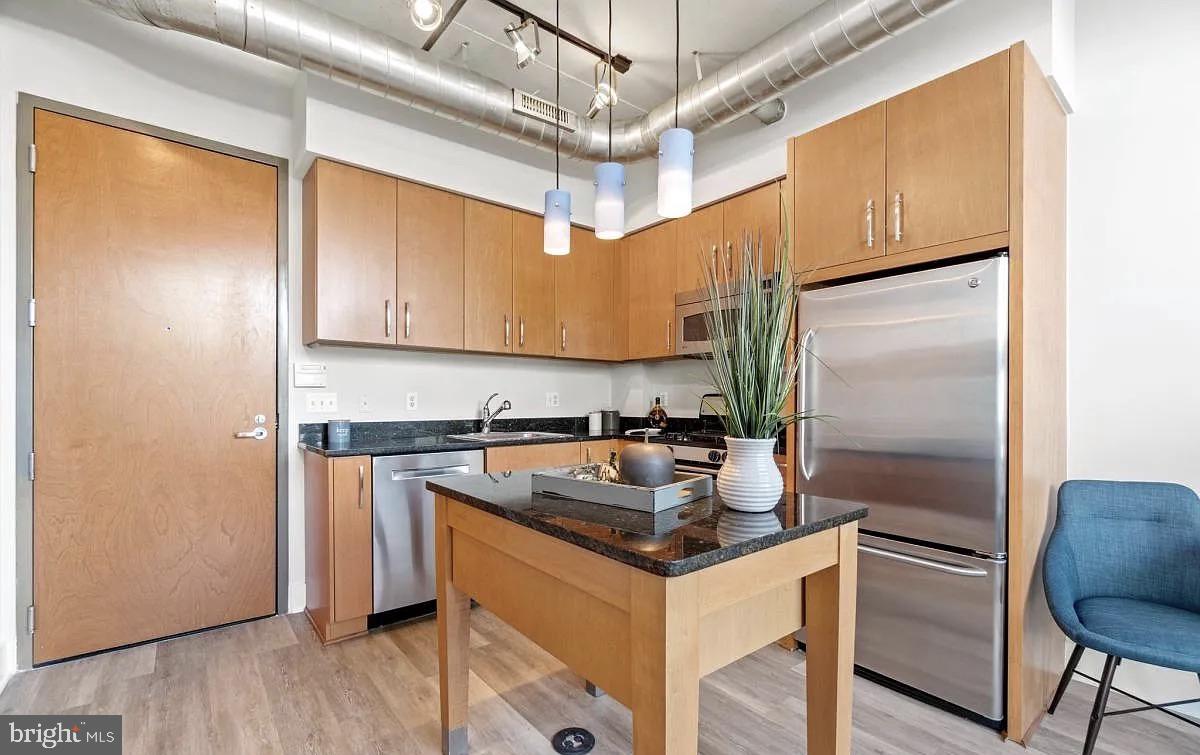 2301 CHAMPLAIN STREET NW 111