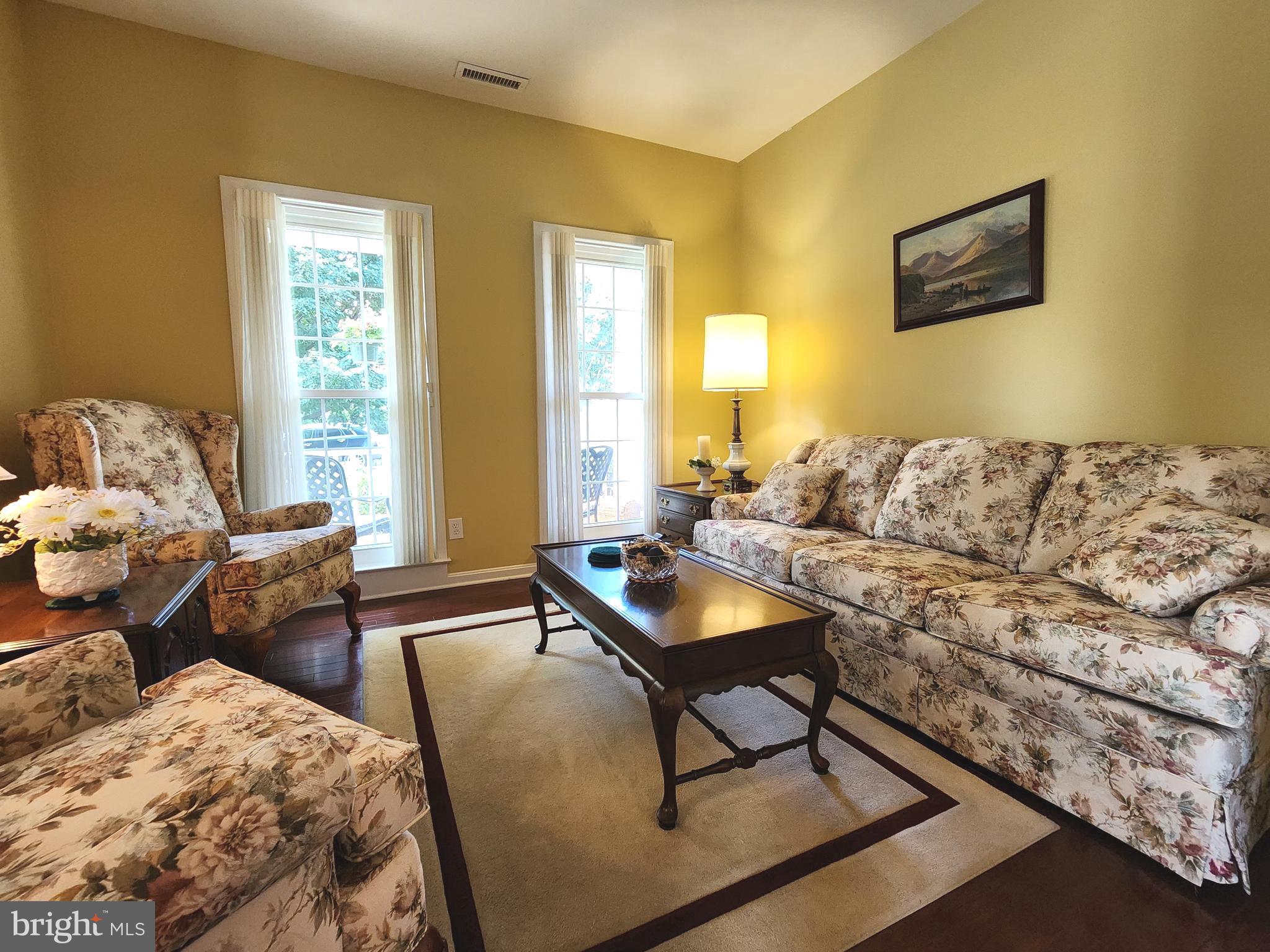 128 LANTANA DRIVE