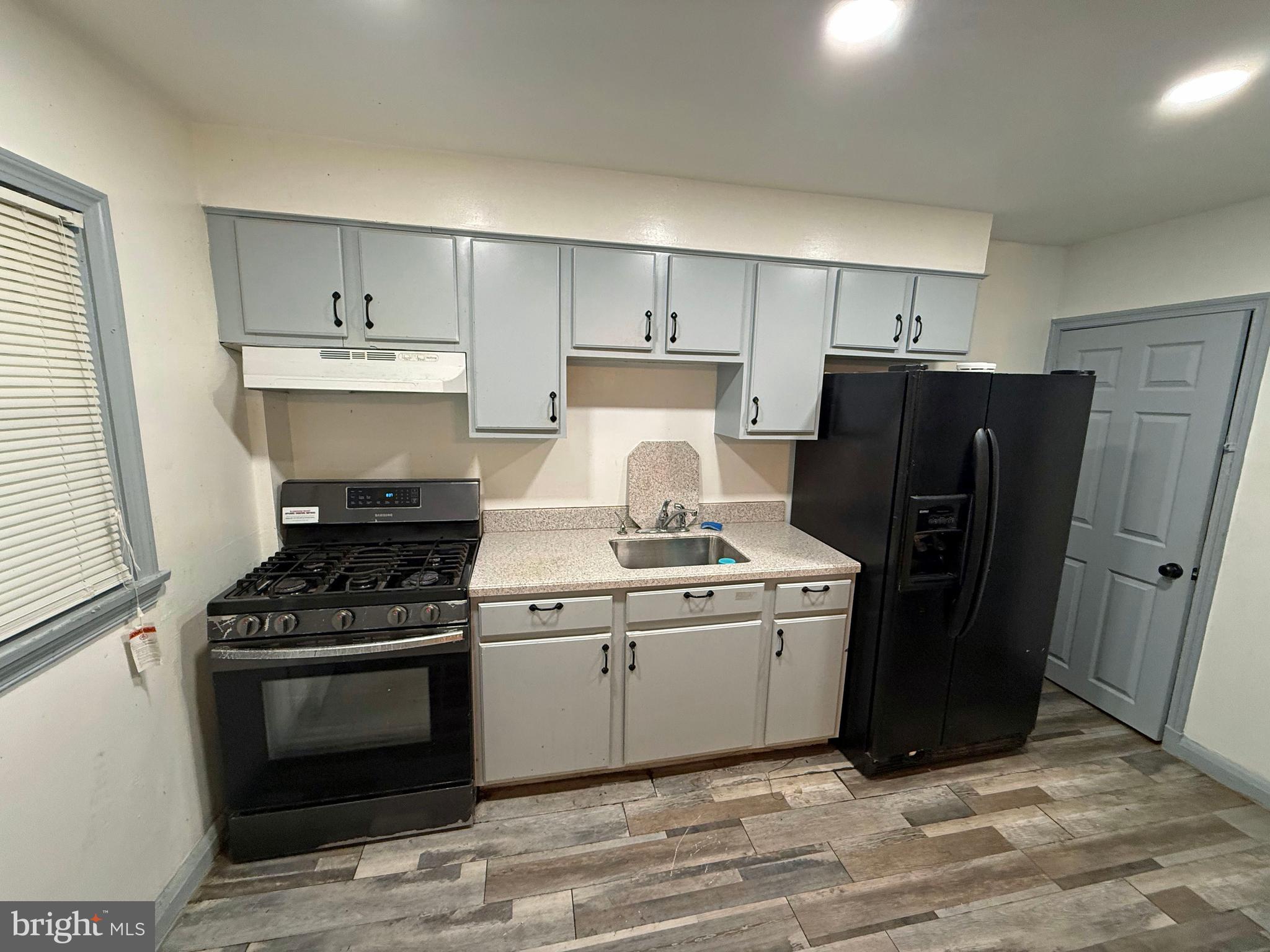 CAMERON VILLAGE - Residential