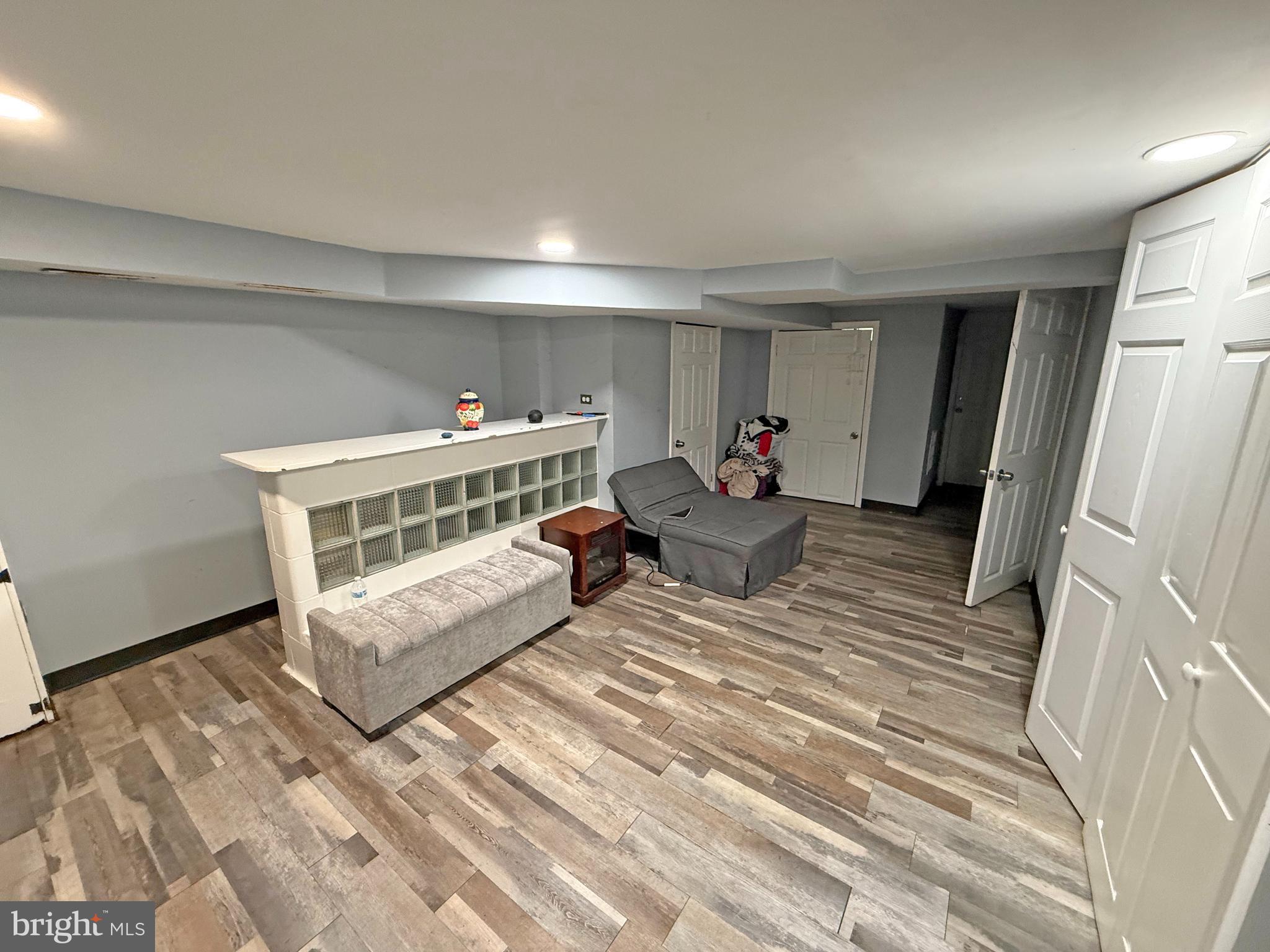 CAMERON VILLAGE - Residential