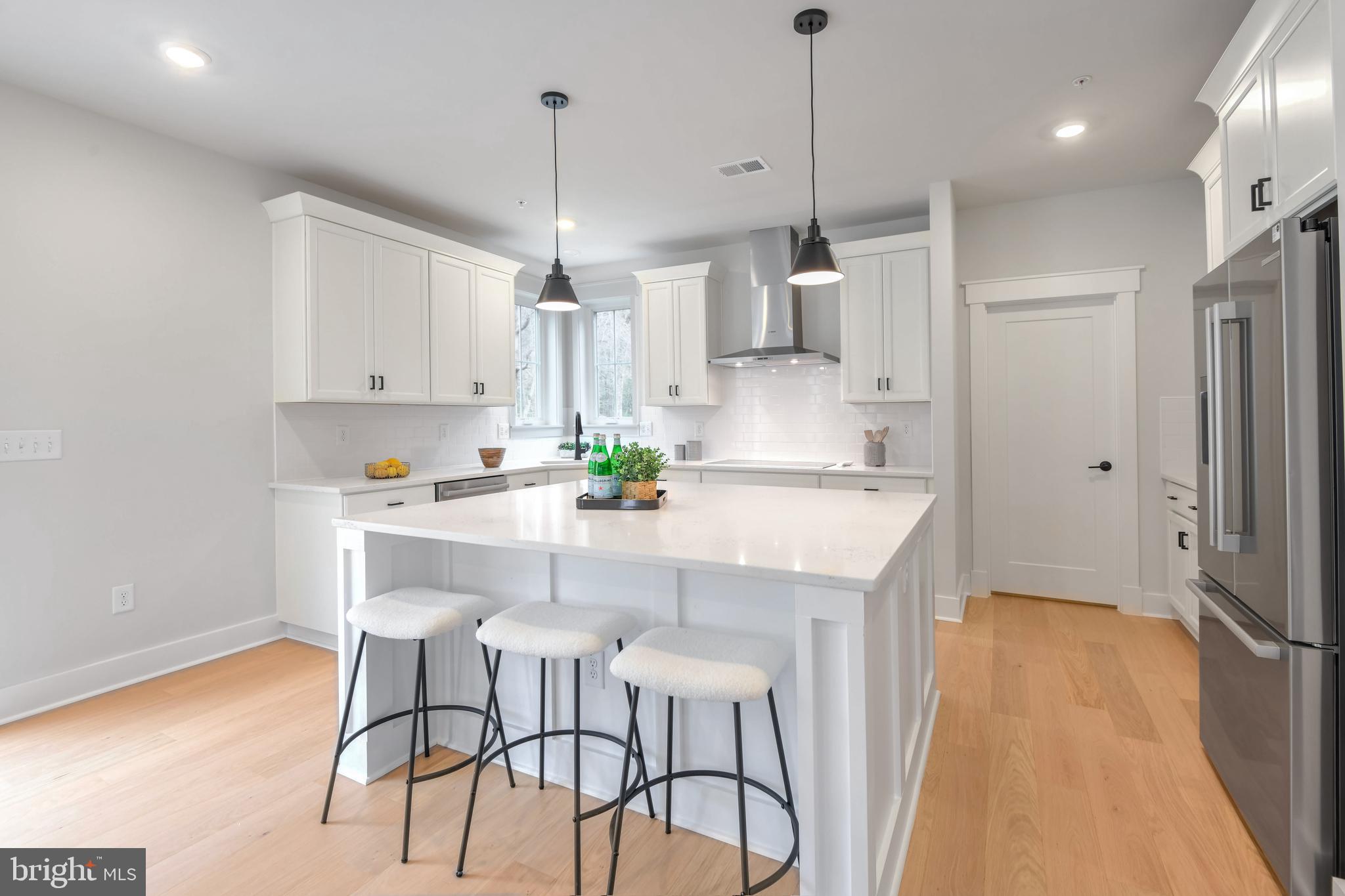 GLENN DALE - Residential