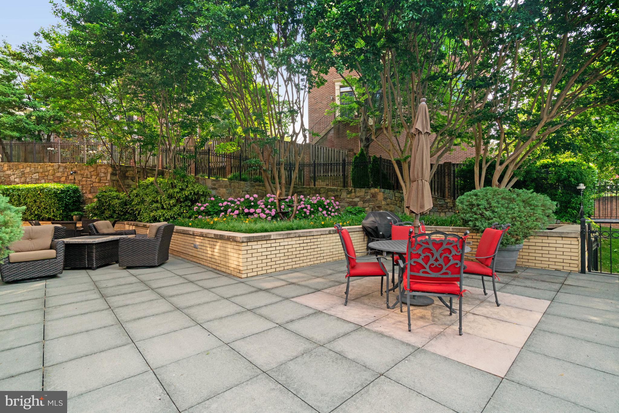 2801 LANGSTON BOULEVARD 305