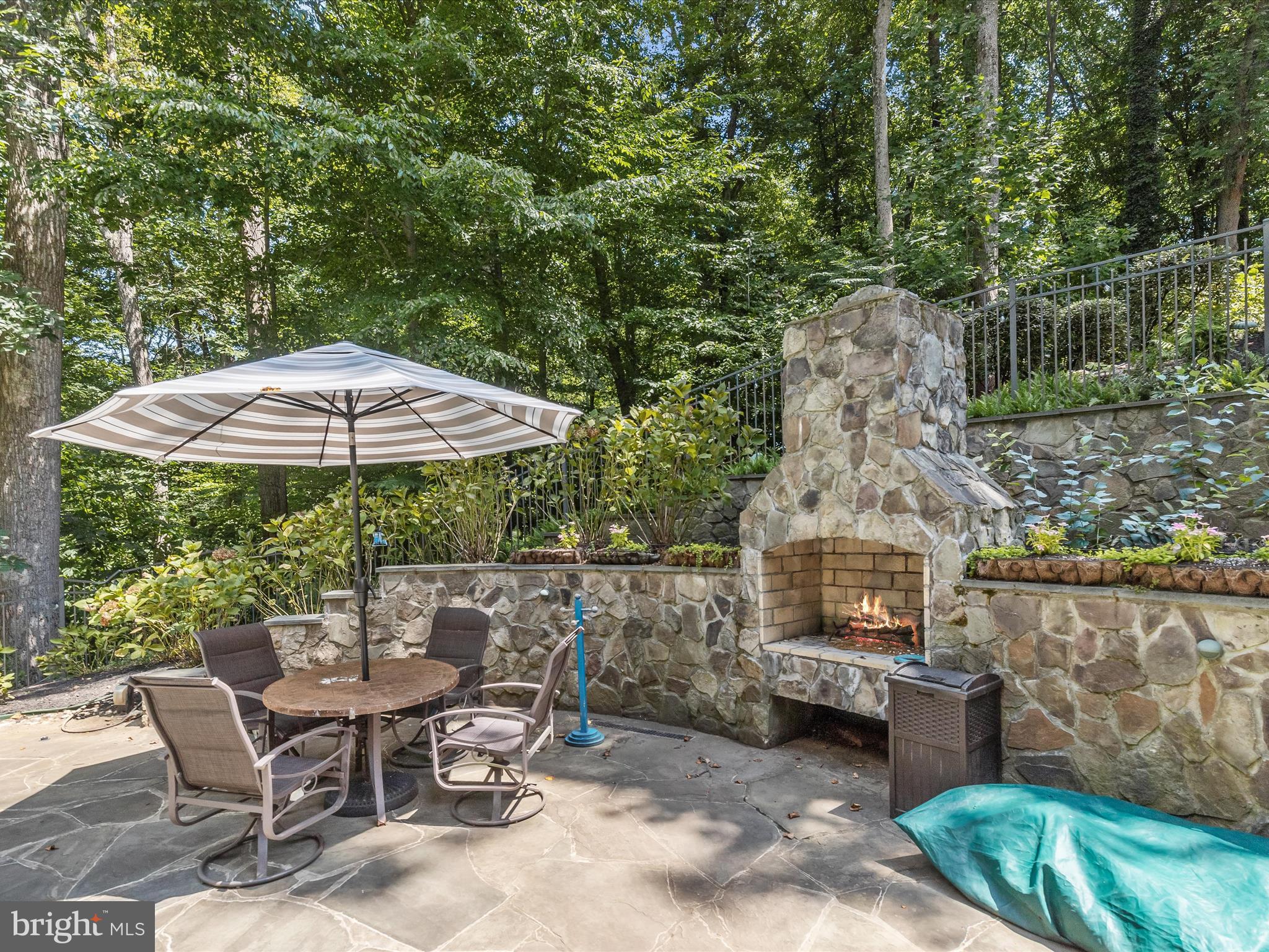 HARBOUR GLEN - Residential