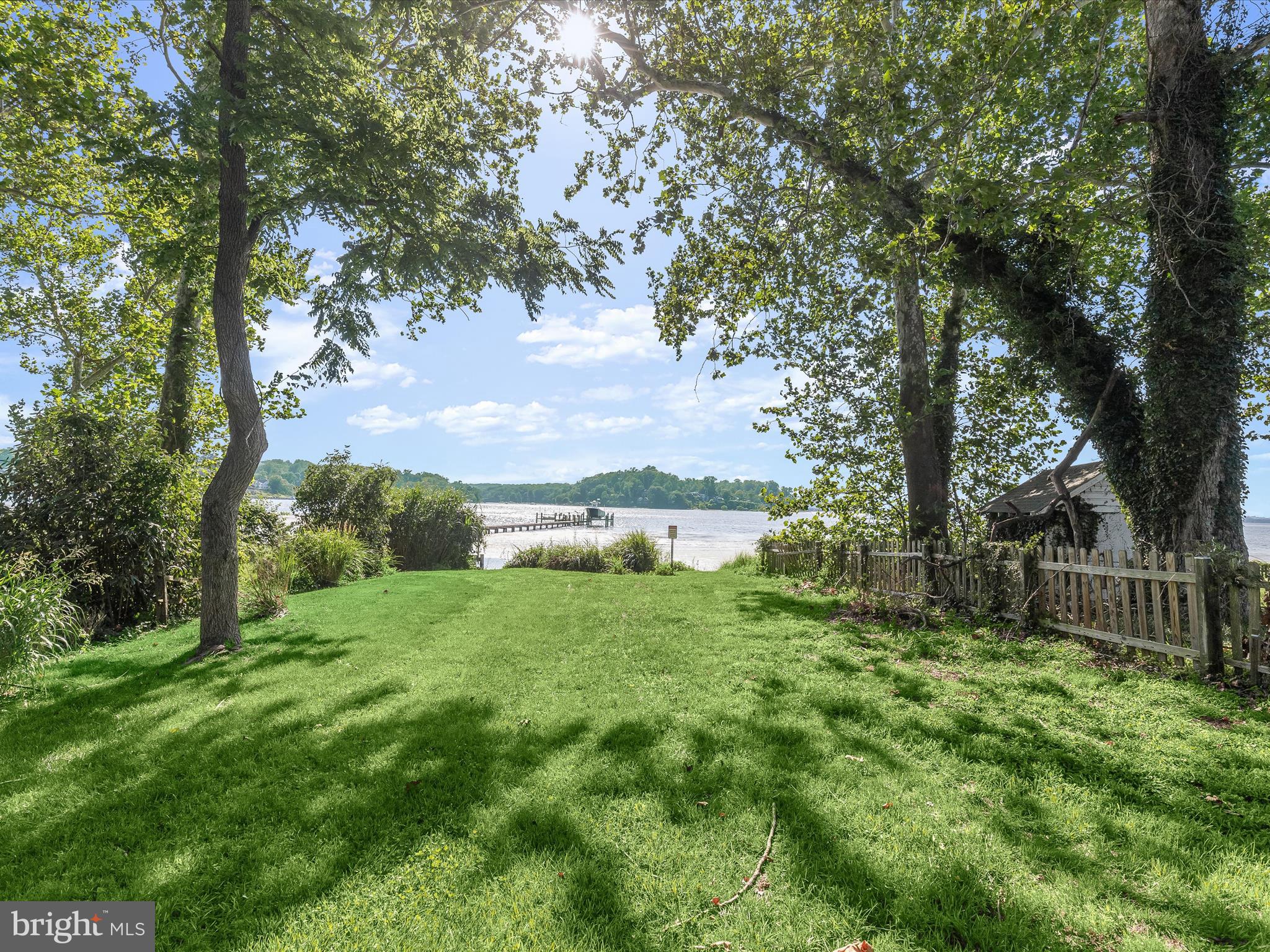 HARBOUR GLEN - Residential