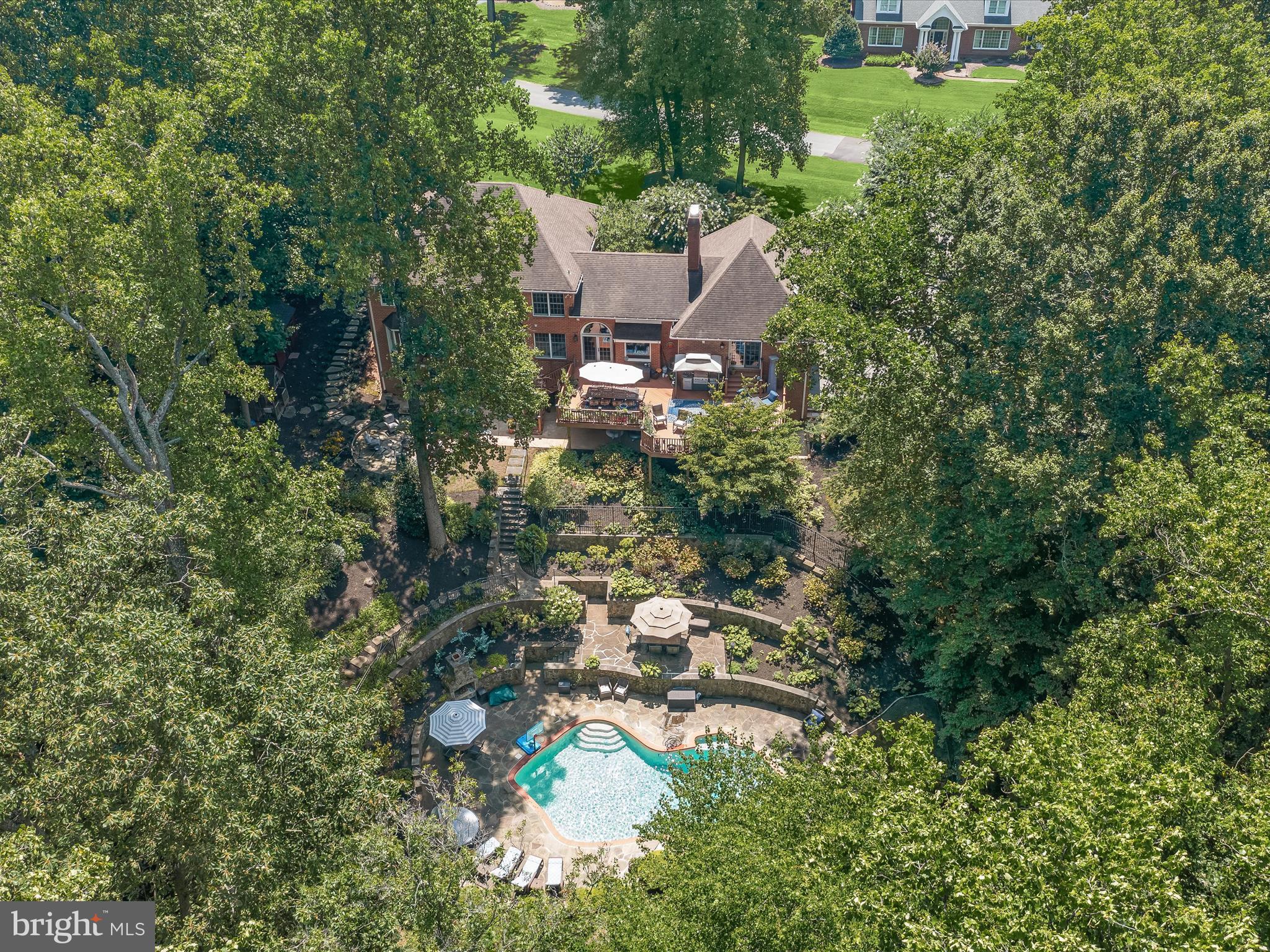 HARBOUR GLEN - Residential