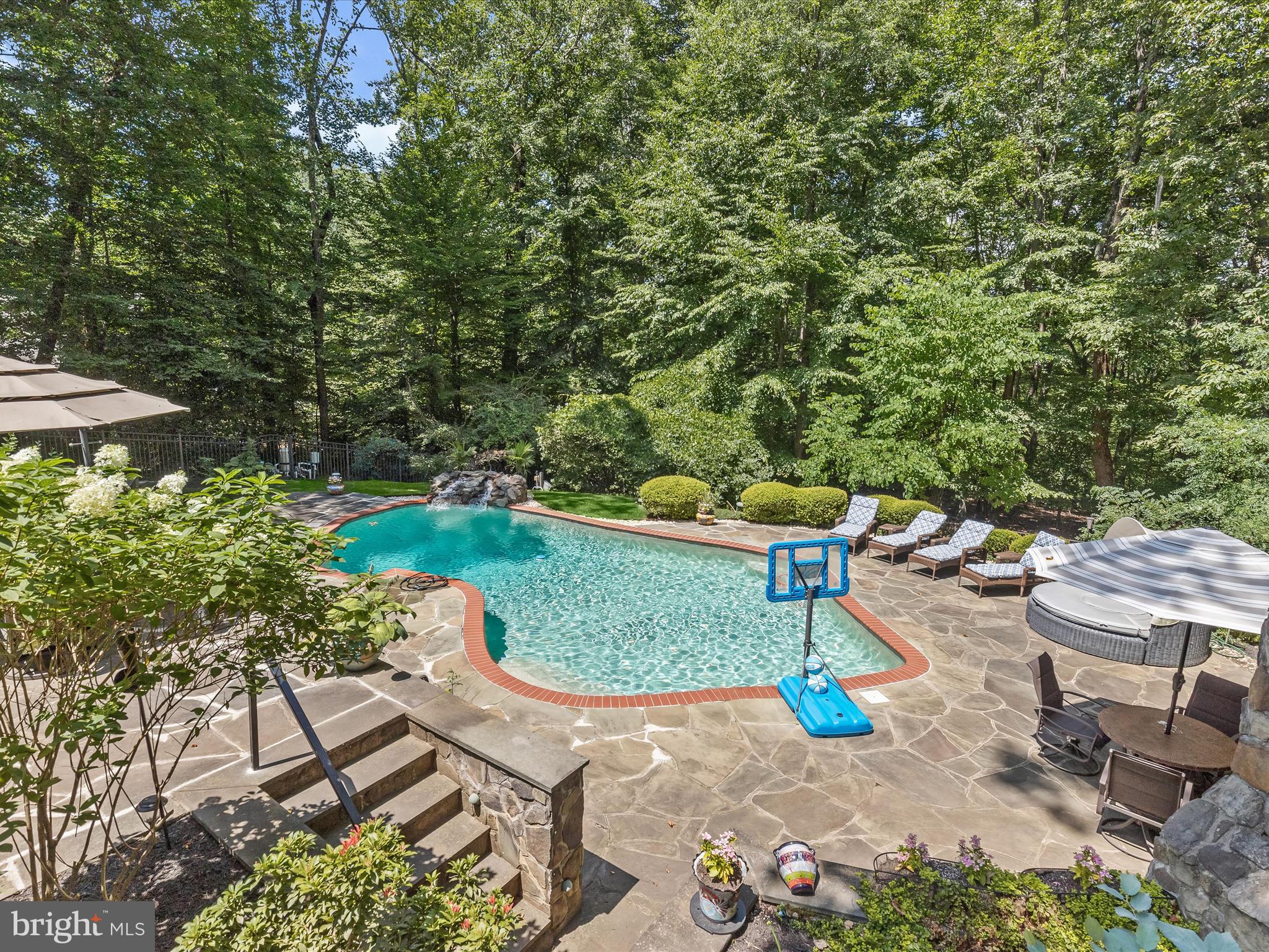 HARBOUR GLEN - Residential