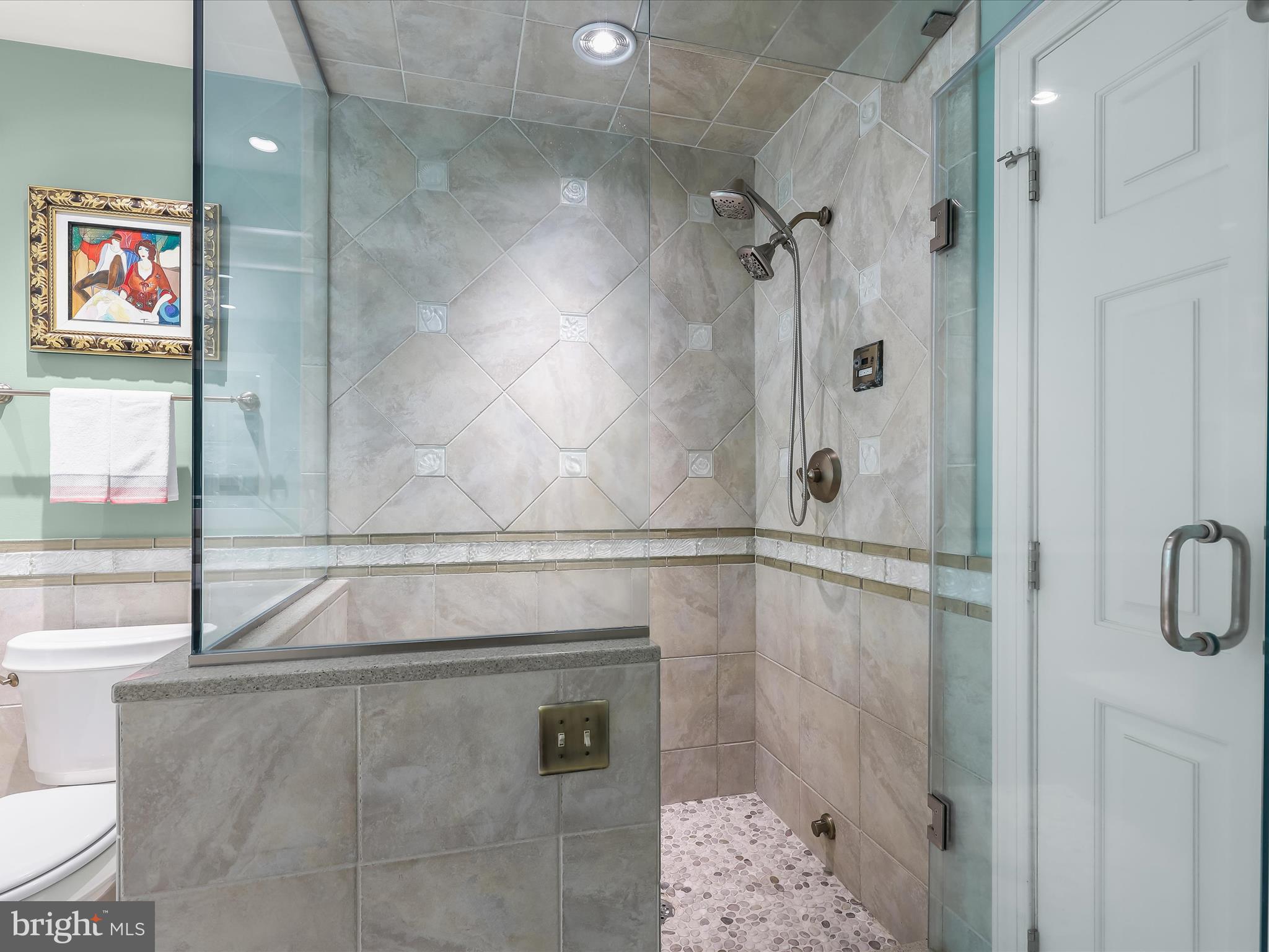 HARBOUR GLEN - Residential