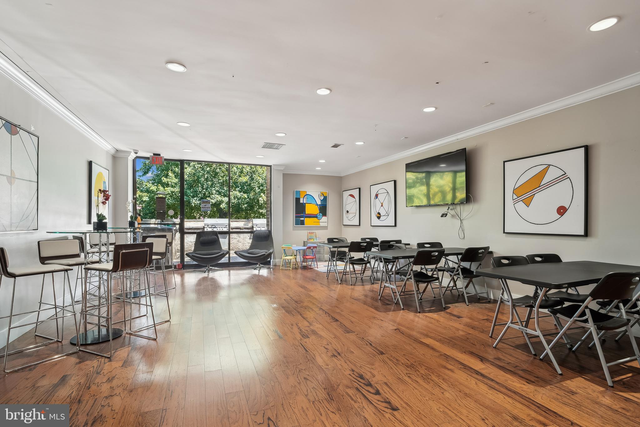 60 S VAN DORN STREET 511