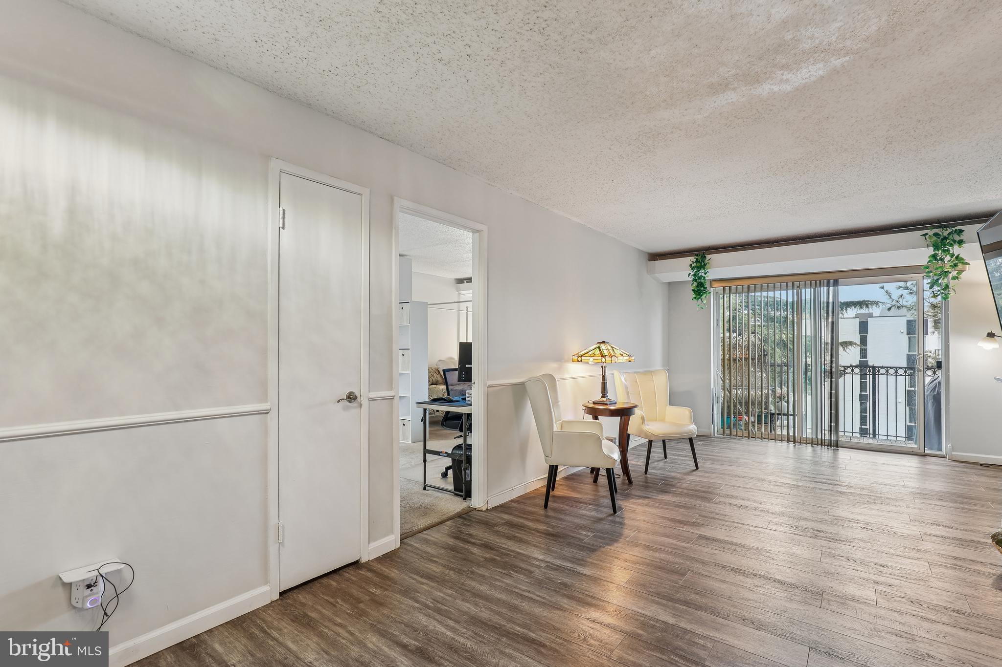 60 S VAN DORN STREET 511