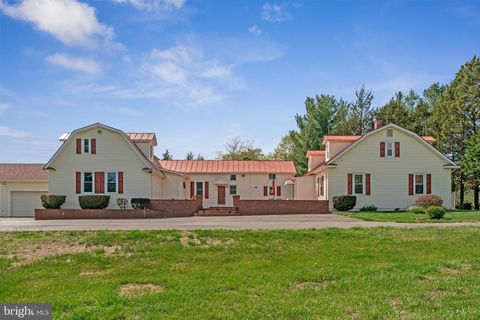 6227 LIBERTY ROAD BEALETON VA 22712